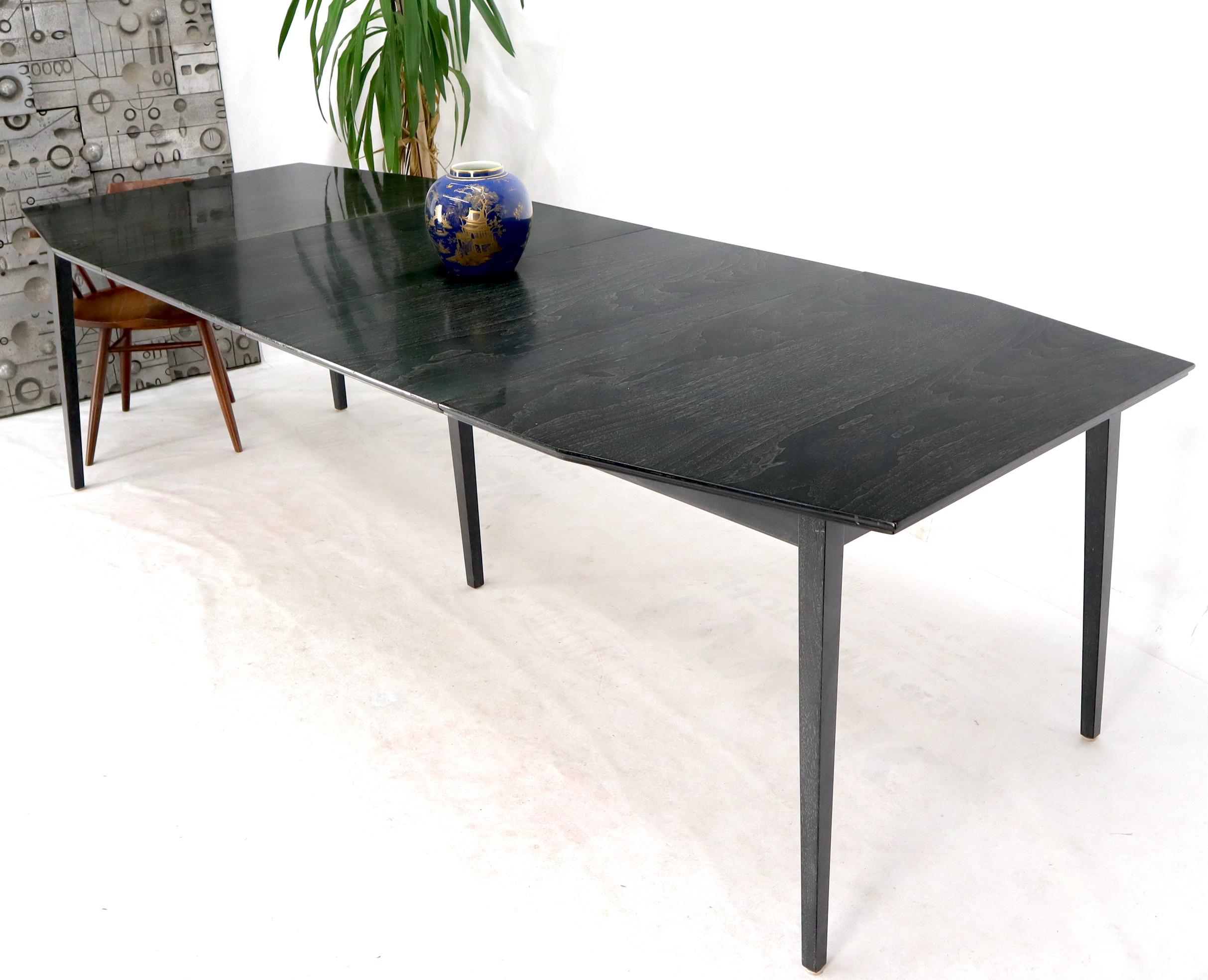 Rare Ebonized Cerused Walnut Mid-Century Modern Dining Table w/ Two Extensions In Good Condition For Sale In Rockaway, NJ