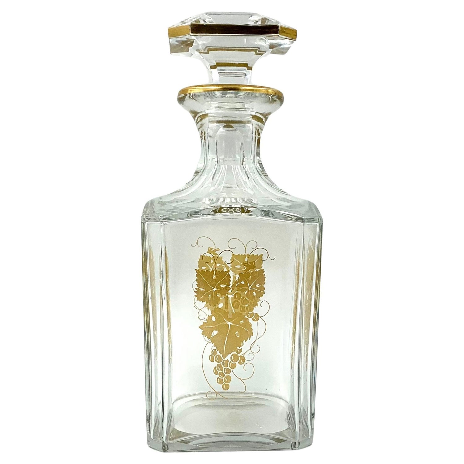 https://a.1stdibscdn.com/rare-edition-baccarat-empire-harcourt-gilded-grape-motif-whiskey-decanter-for-sale/f_58282/f_283926521650948875772/f_28392652_1650948876430_bg_processed.jpg?width=1500