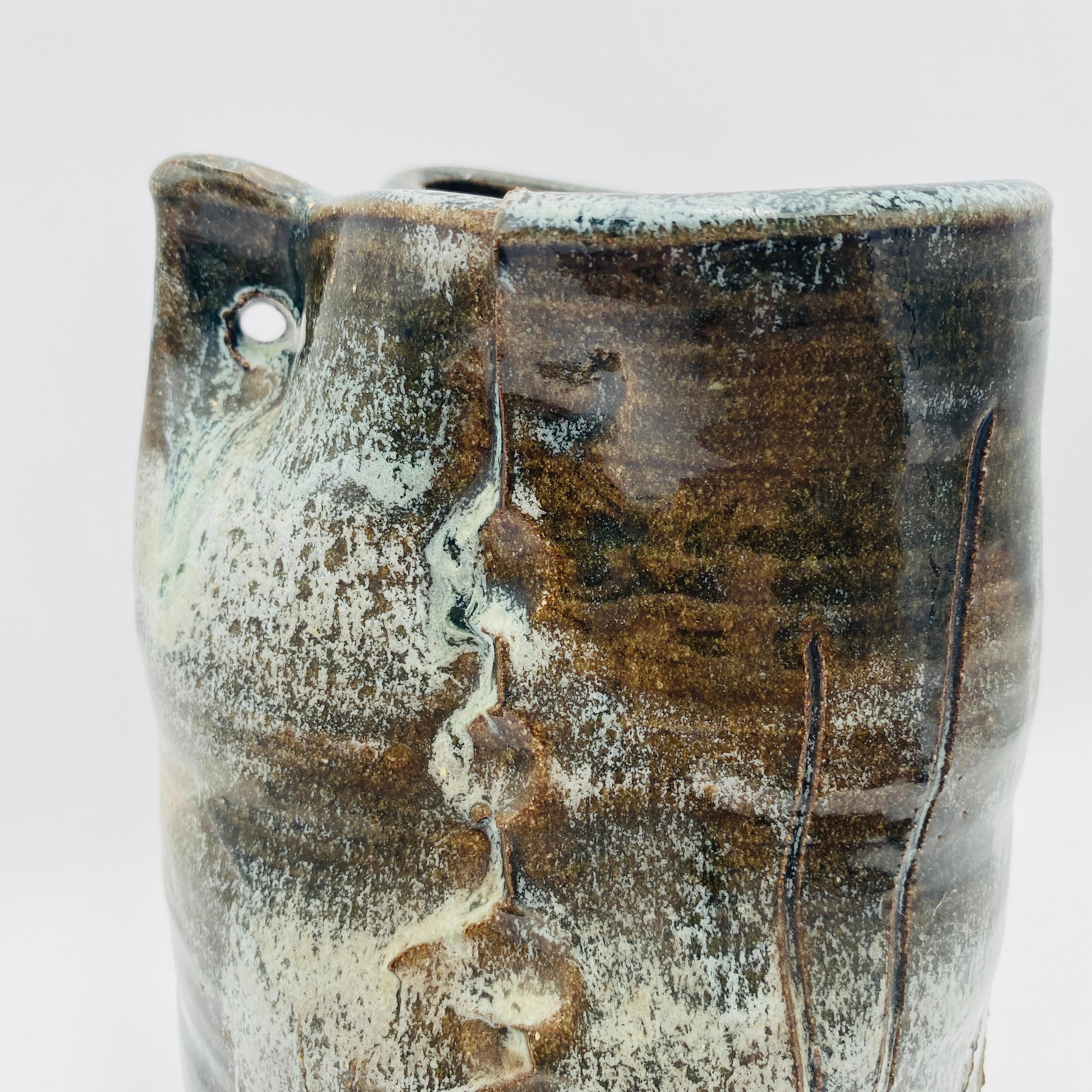 Ceramica Raro vaso in ceramica artistica della California Pottery firmato da Edmund Ronaky in vendita
