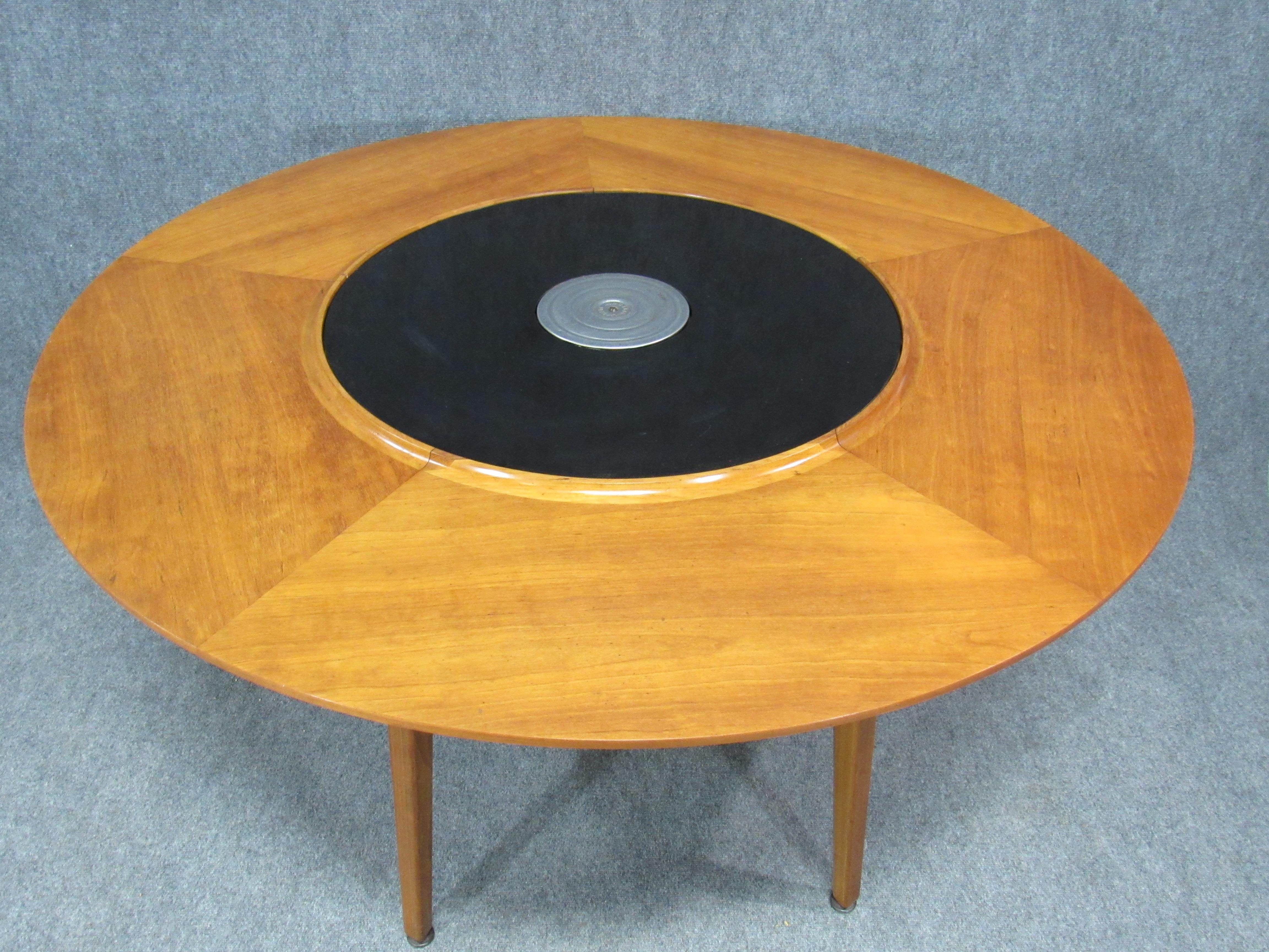 Mid-Century Modern Rare Edward Wormley for Dunbar Lazy Susan Dining Table For Sale