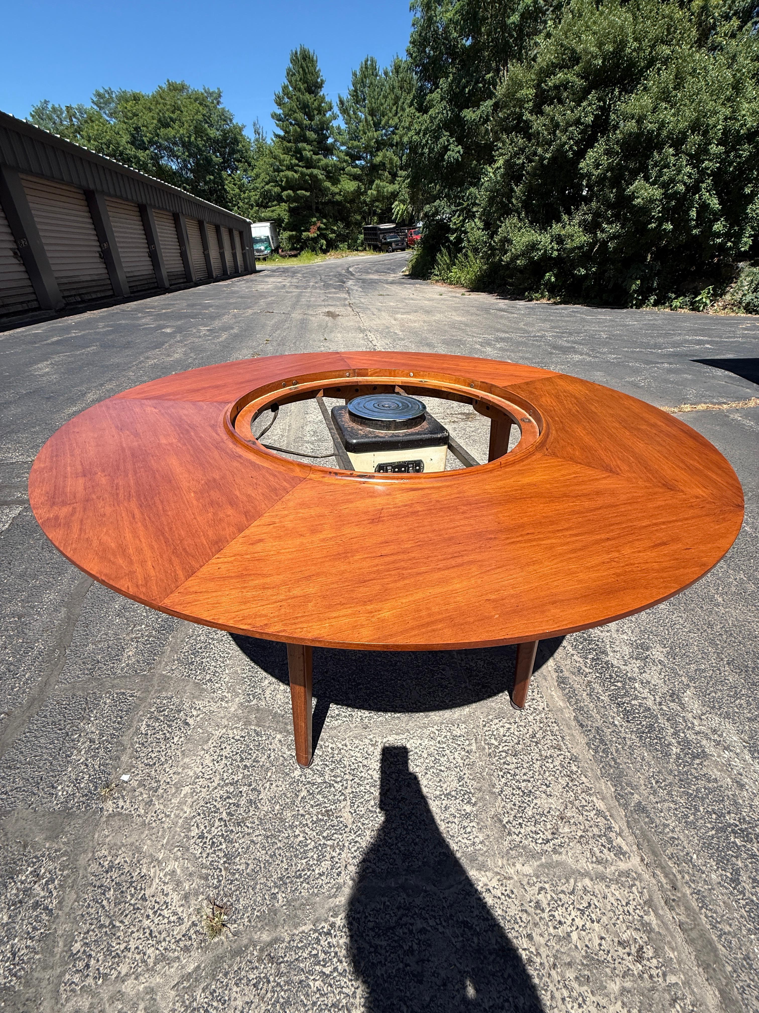 Raro Edward Wormley para Dunbar Lazy Susan Mesa de comedor de nogal MCM en venta 7