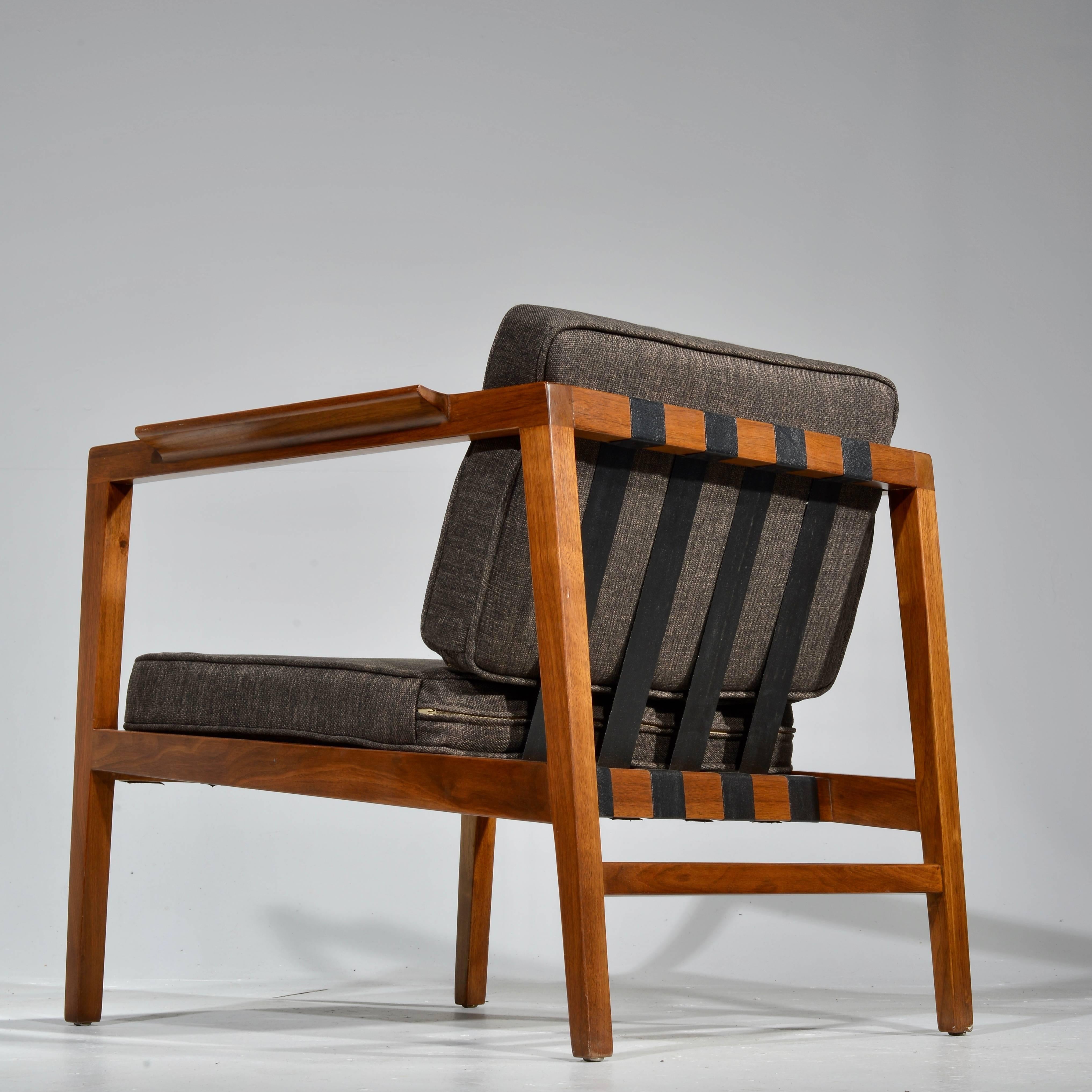 Rare Edward Wormley Walnut Open-Arm Lounge Chair In Excellent Condition In Los Angeles, CA