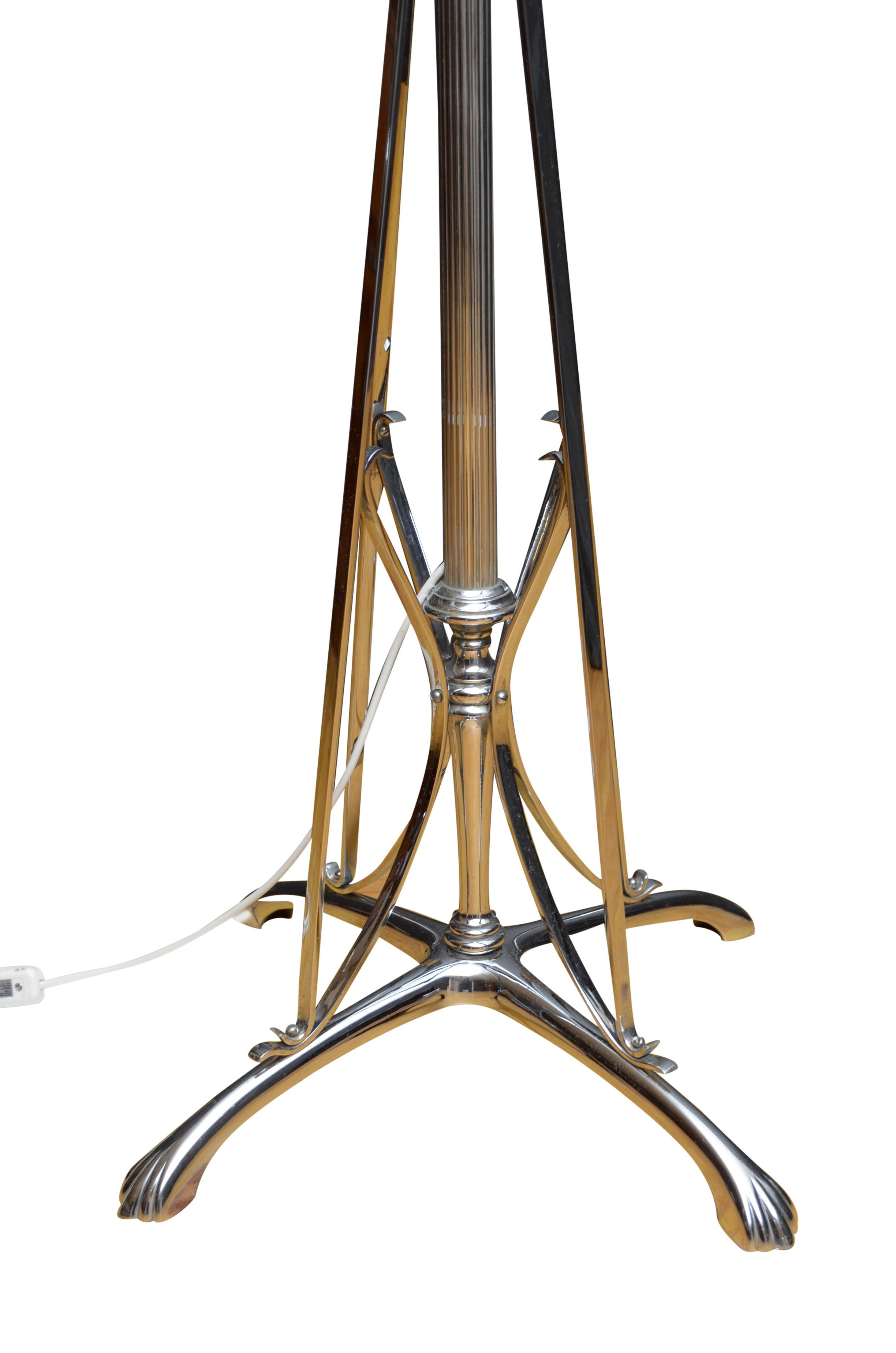 Seltene edwardianische Chrom-Stehlampe (20. Jahrhundert) im Angebot