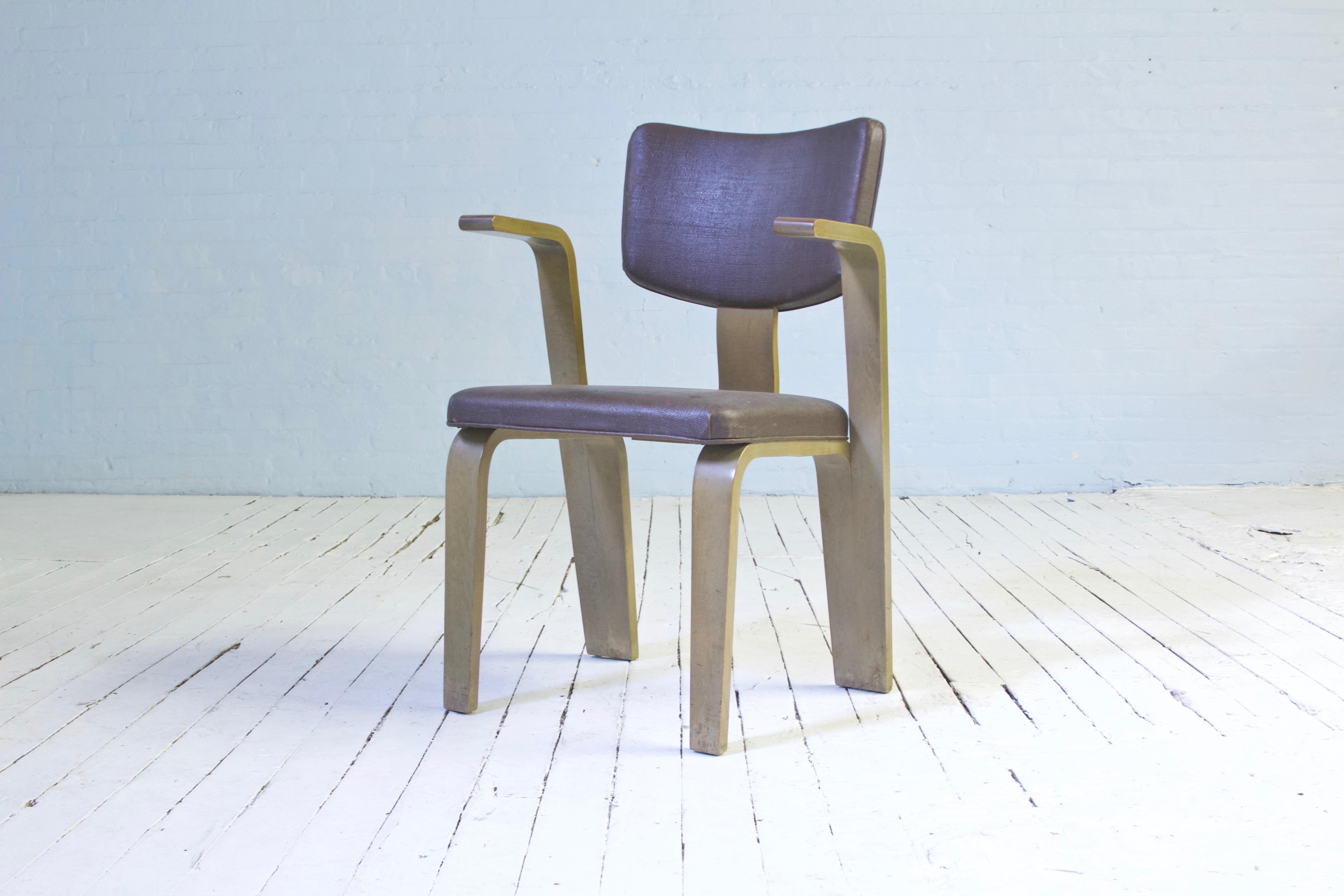 Un raro y sustancial Eero Saarinen  Sillón 