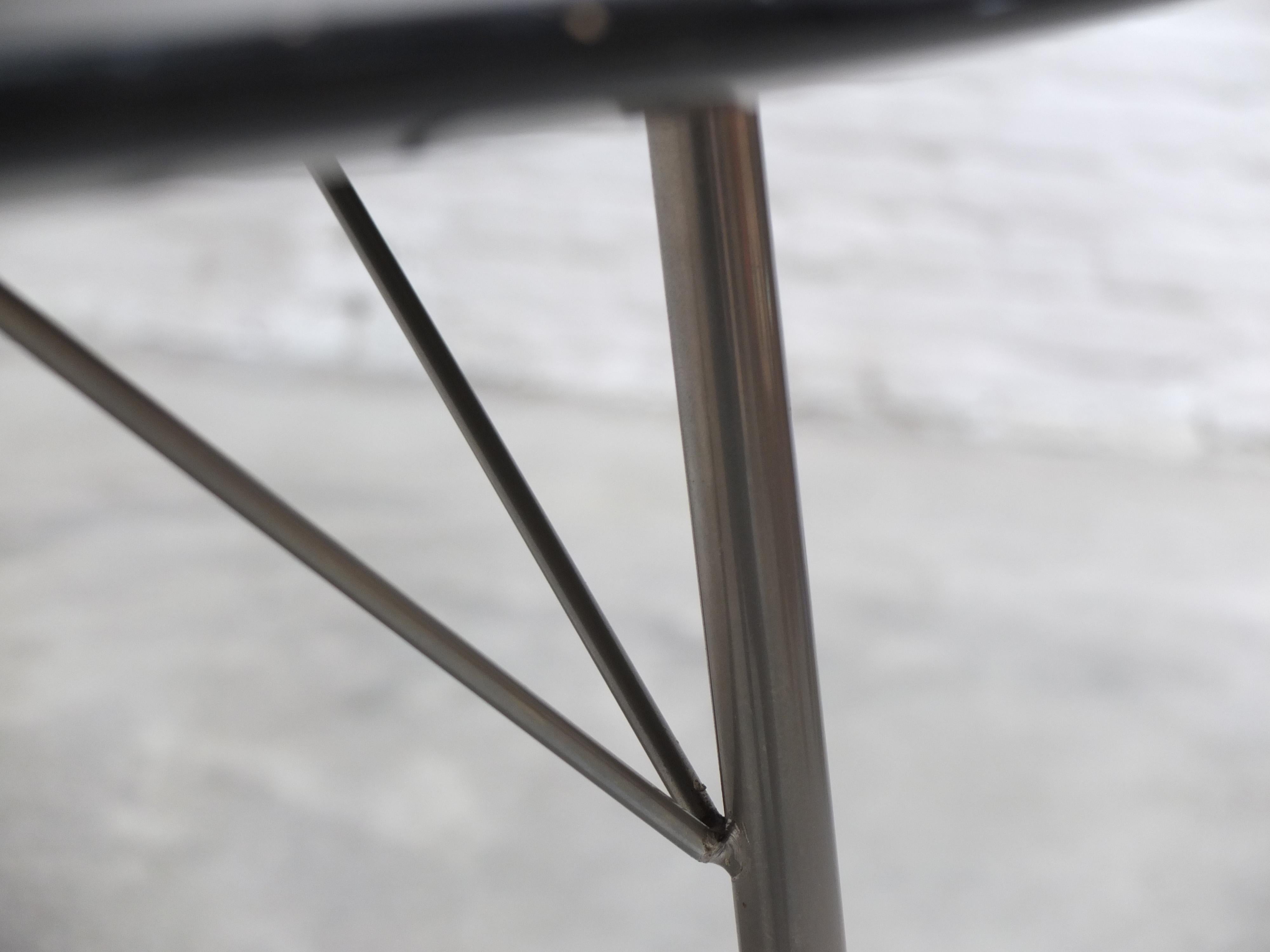 Rare 'Egg' Table by Arne Jacobsen for Fritz Hansen, 1952 For Sale 8