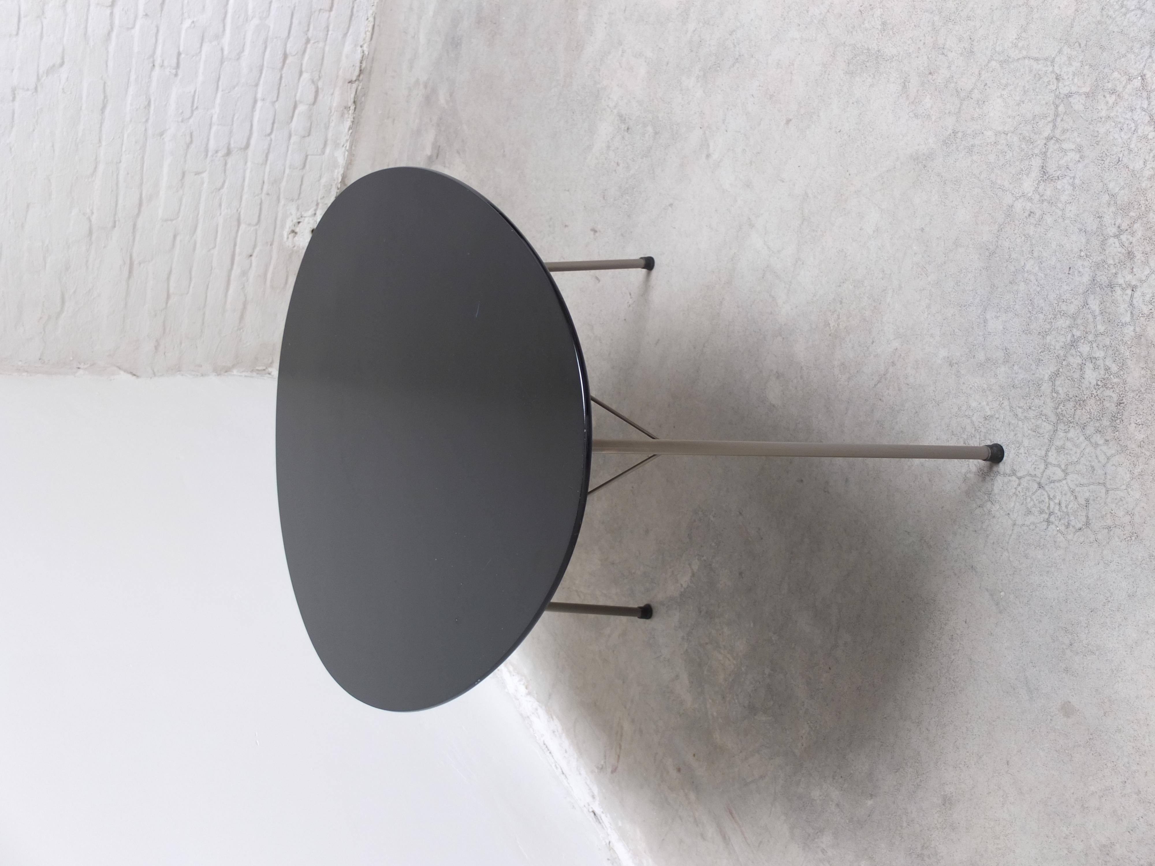 Rare 'Egg' Table by Arne Jacobsen for Fritz Hansen, 1952 In Good Condition For Sale In Antwerpen, VAN