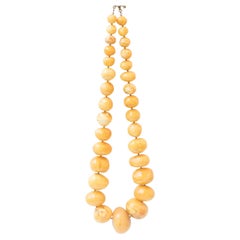 Rare collier d'œuf Yolk Baltic de 237 grammes avec perles d'ambre de 14,5 mm à 42 mm
