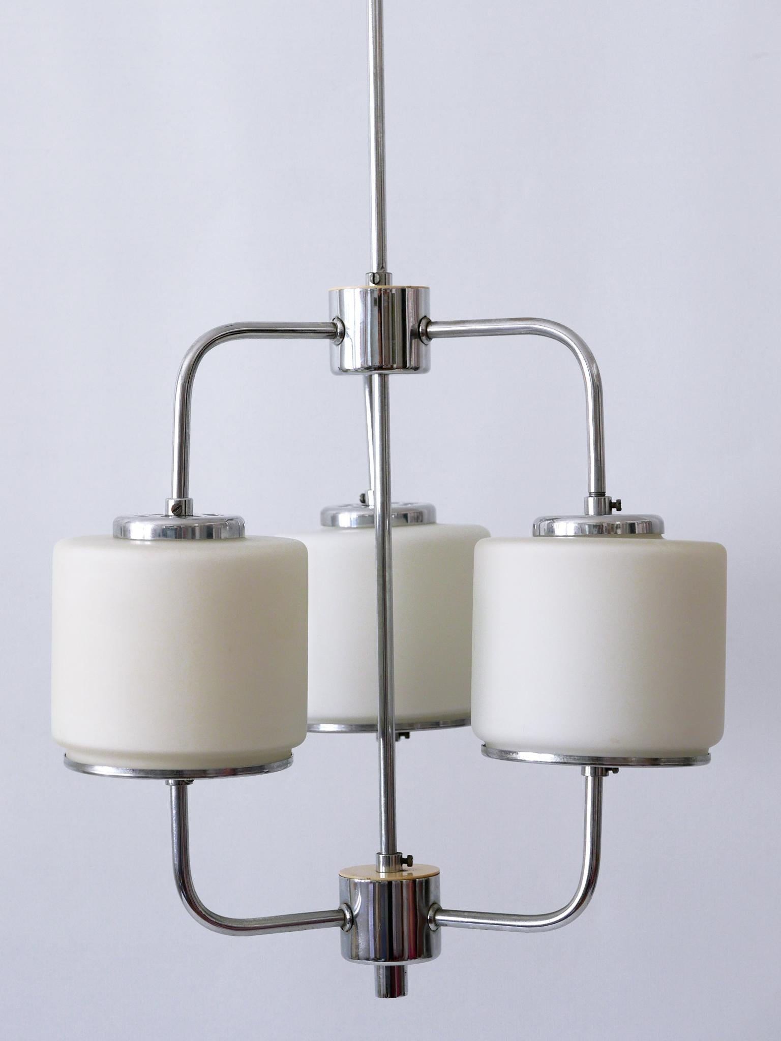 Mid-20th Century Rare & Elegant Art Deco or Bauhaus Chandelier or Pendant Lamp Germany 1930s For Sale
