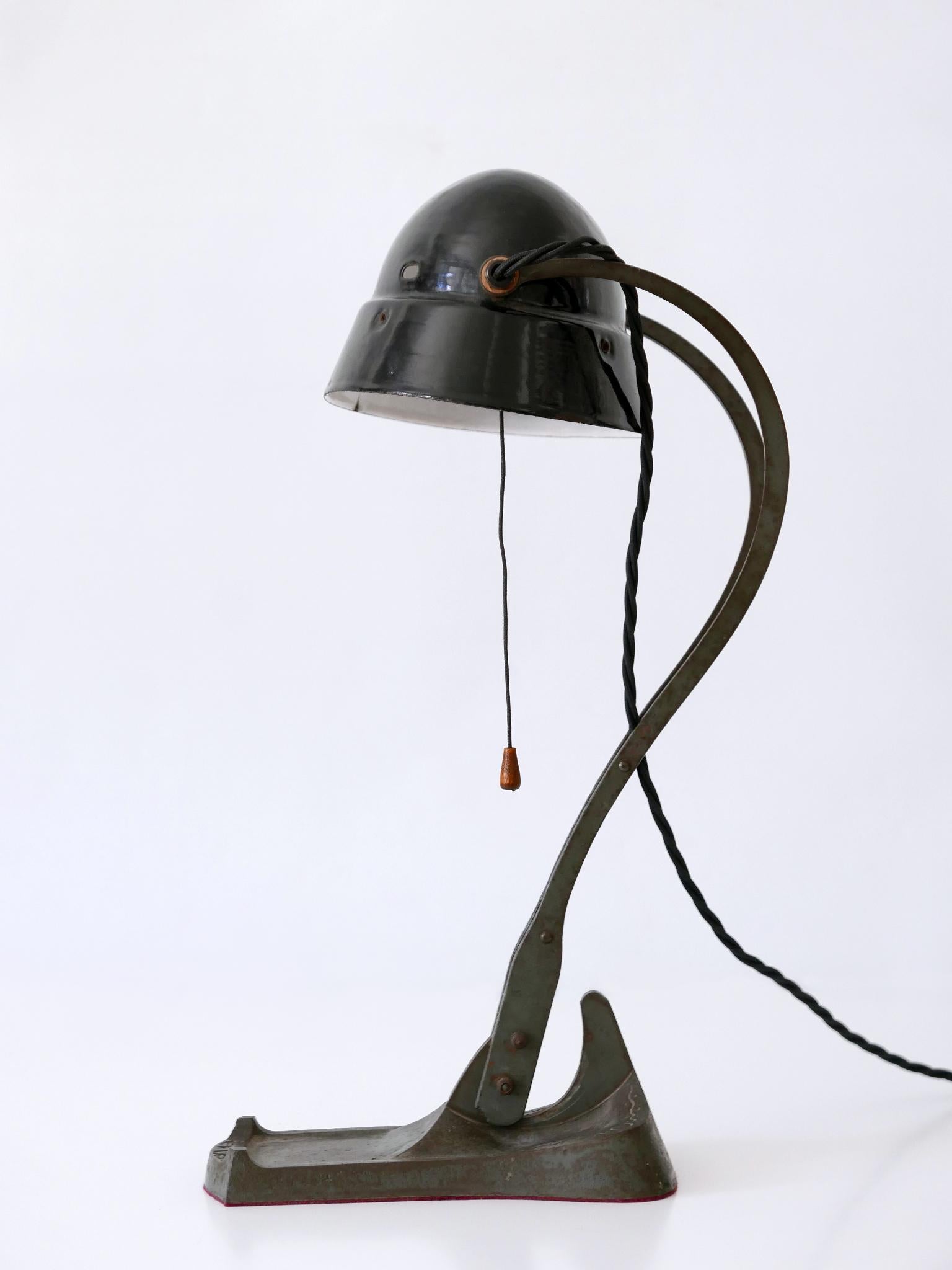 Rare & Elegant Art Nouveau Desk Light or Table Lamp 'Rein Licht' 1910s Germany In Good Condition For Sale In Munich, DE