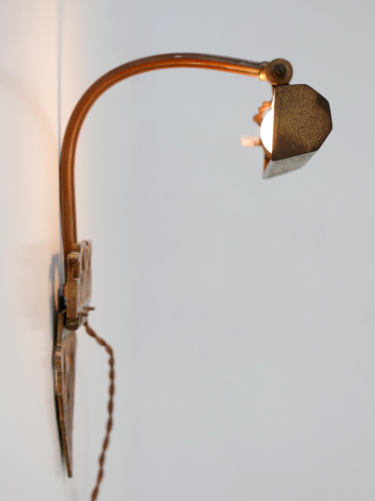 Rare & Elegant Art Nouveau Hammered Brass Sconce or Wall Lamp Germany 1900s For Sale 5