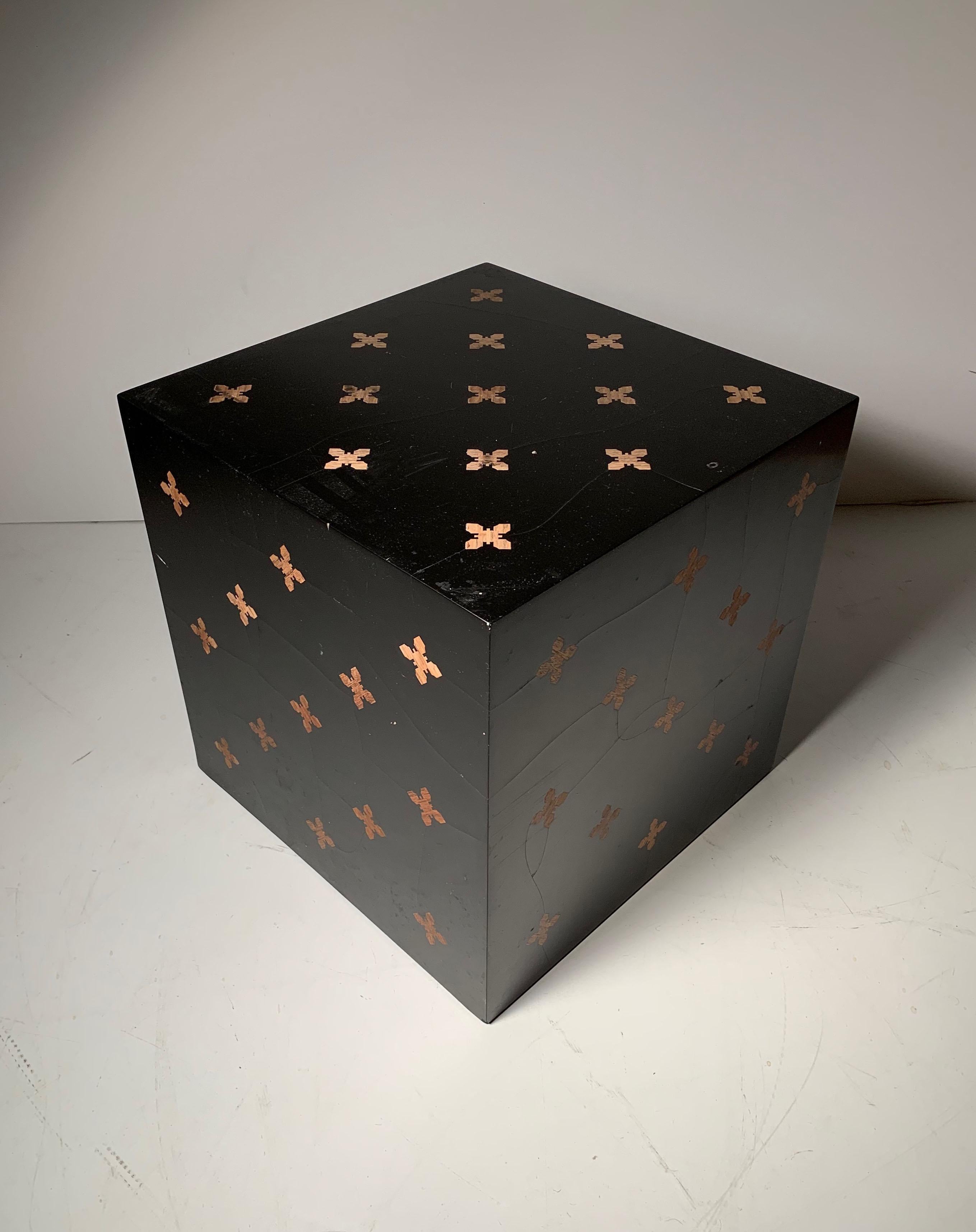 Mid-Century Modern Rare Elegant Edward Wormley Dunbar Parquetry Cube Table