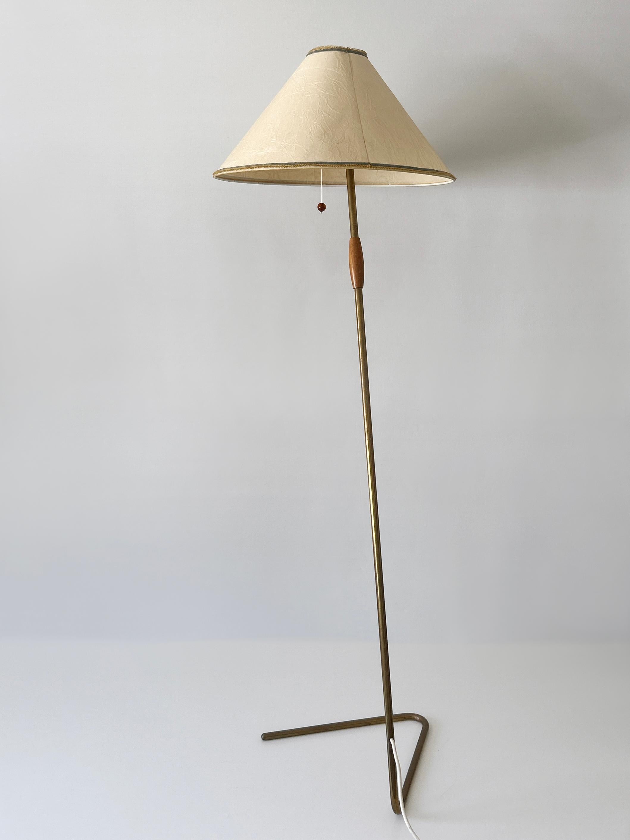 Rare et élégant lampadaire moderne du milieu du siècle 'Flamingo' par J.T. Kalmar 1960s en vente 1