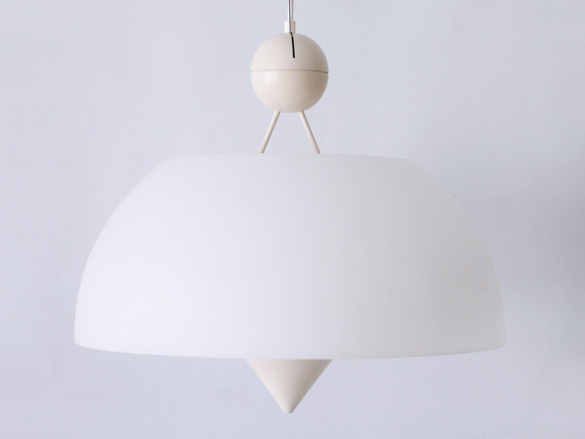 Rare & Elegant Mid-Century Modern Pendant Lamp or Hanging Light Italy 1970s For Sale 4