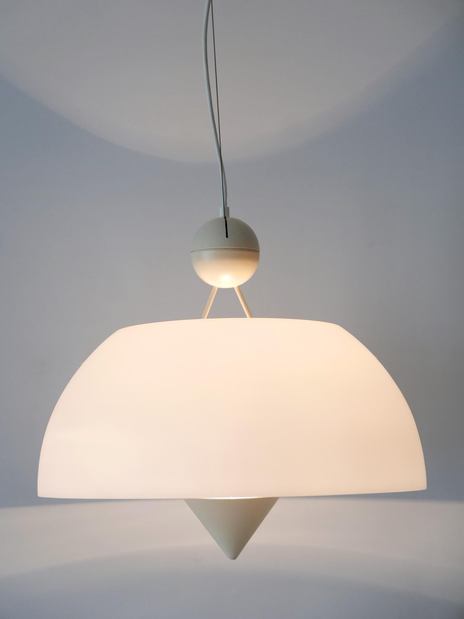 Metal Rare & Elegant Mid-Century Modern Pendant Lamp or Hanging Light Italy 1970s For Sale