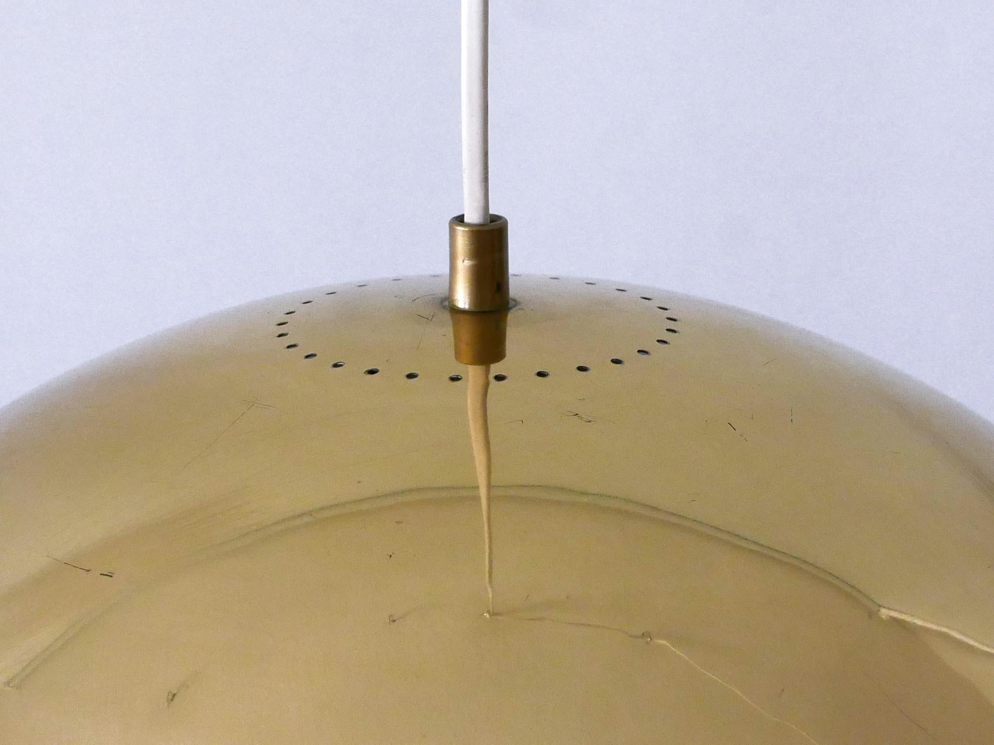 Rara ed elegante lampada a sospensione in metallo traforato della metà del secolo scorso, Germania 1950 in vendita 8