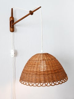 Rare & Elegant Mid-Century Modern Rattan & Teak Wall Lamp Scandinavia, 1960s