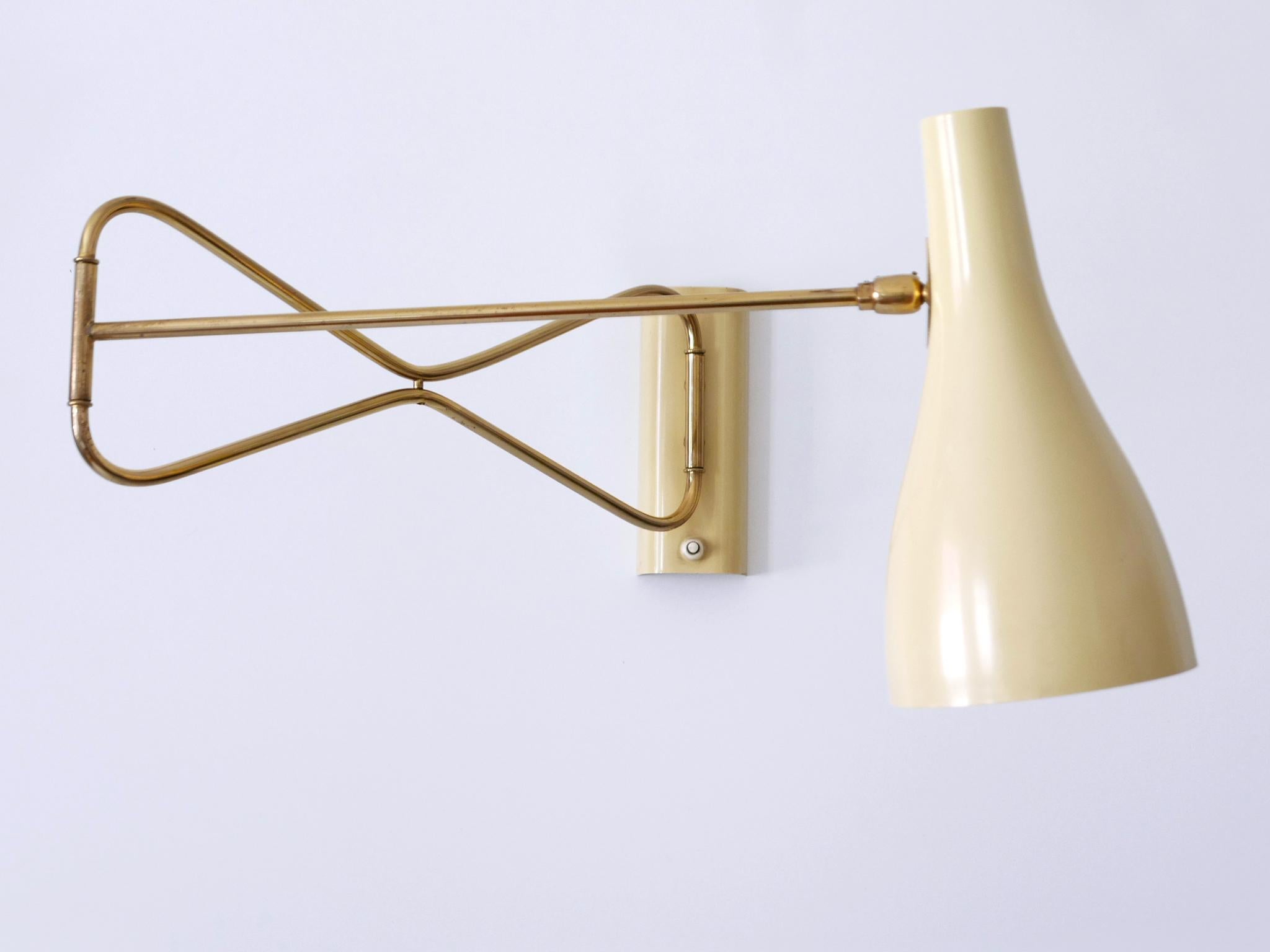 Mid-Century Modern Rare & Elegant Mid Century Modern Wall Lamp '9590/28' by Cosack Germany 1950s For Sale