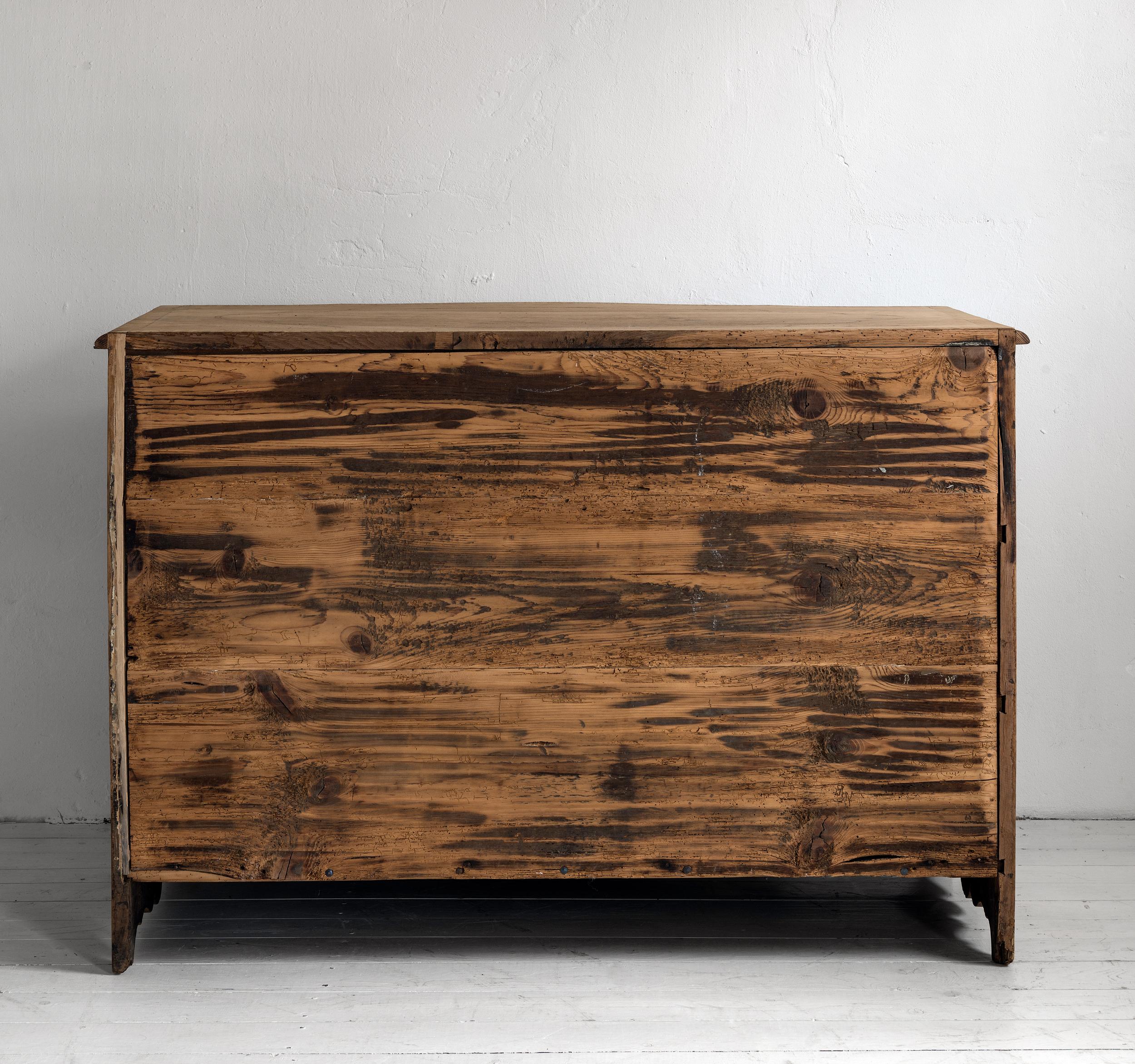 18th Century and Earlier Rare Elegant Northern 18th Century Baroque Commode Galbée in Bleached Oak