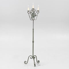 Rare elegant Swedish Grace floor lamp by Bjerkås, model 231, 1930s. Documented.