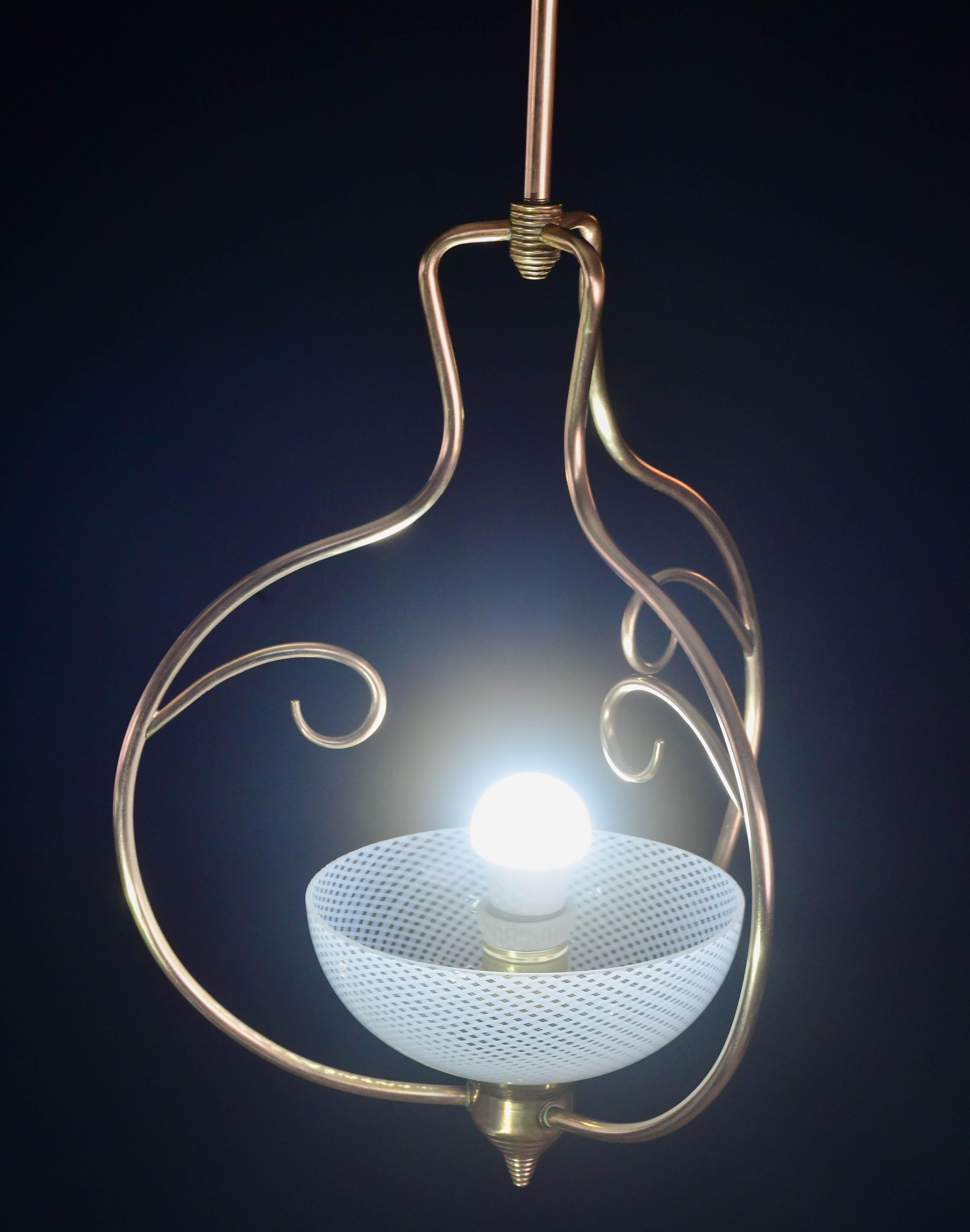 Seltener eleganter Venini Reticello Murano Glasanhänger, 1950er Jahre im Angebot 3