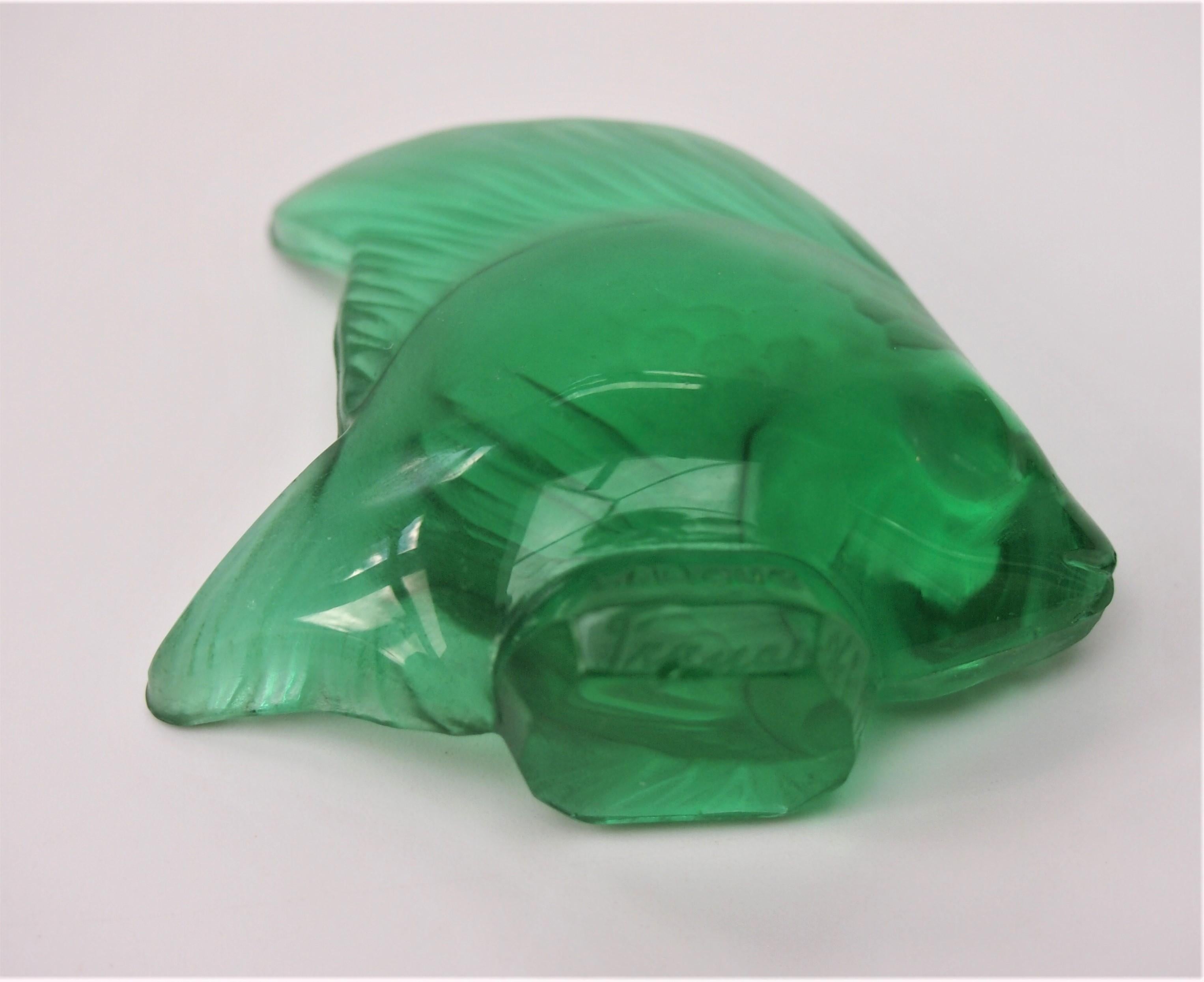 Art Nouveau Rare  Emerald Green Rene Lalique Poisson Cachet Original from 1920s