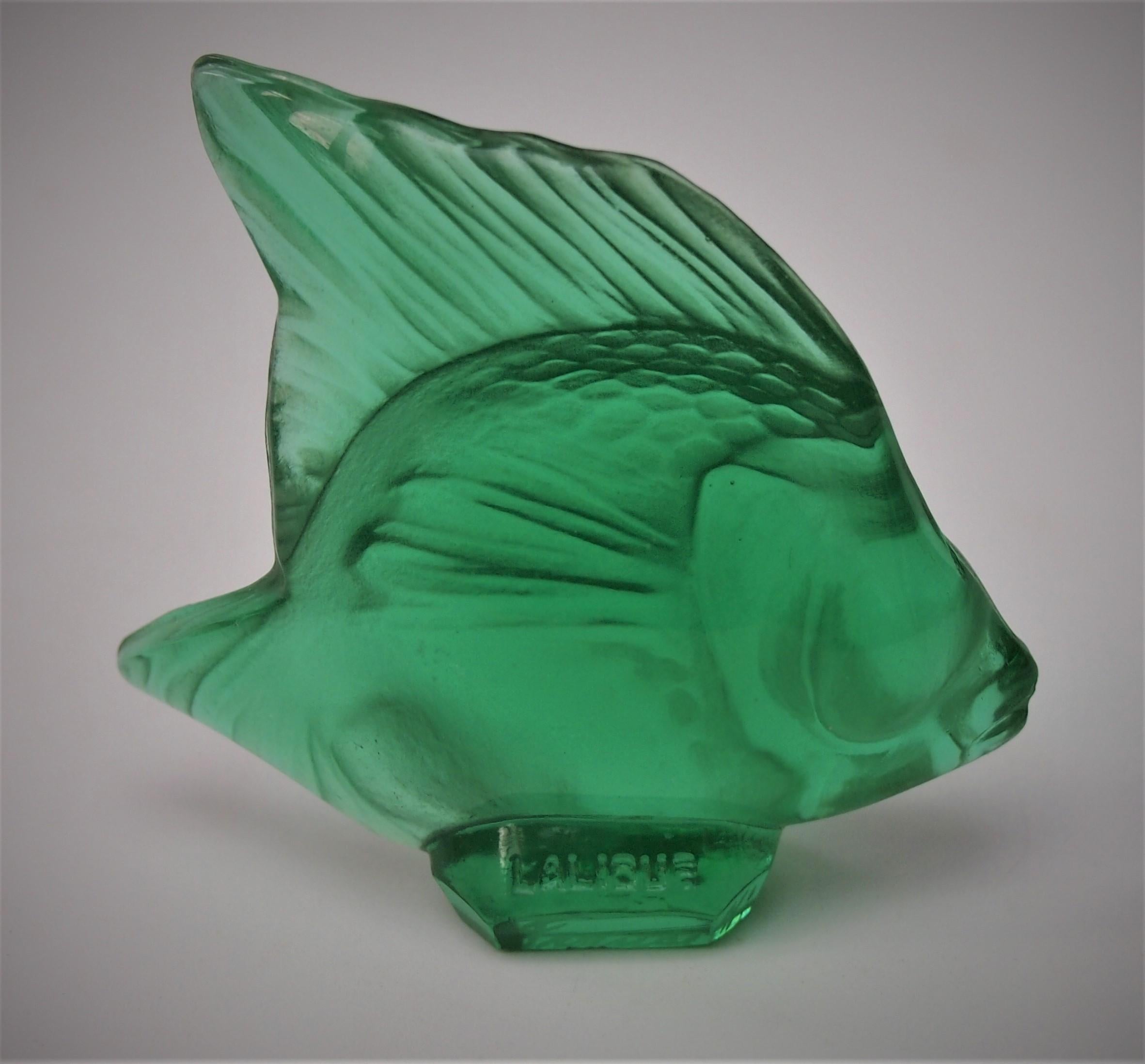 French Rare  Emerald Green Rene Lalique Poisson Cachet Original from 1920s