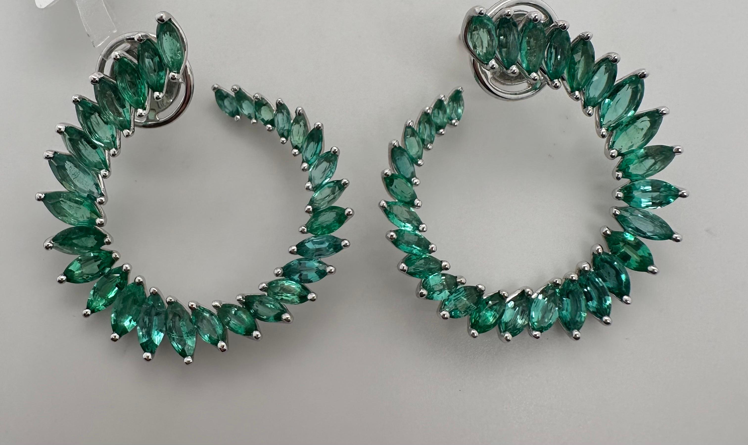 Rare emerald hoop earrings 18KT white gold marquise Colombian emerald In New Condition For Sale In Boca Raton, FL