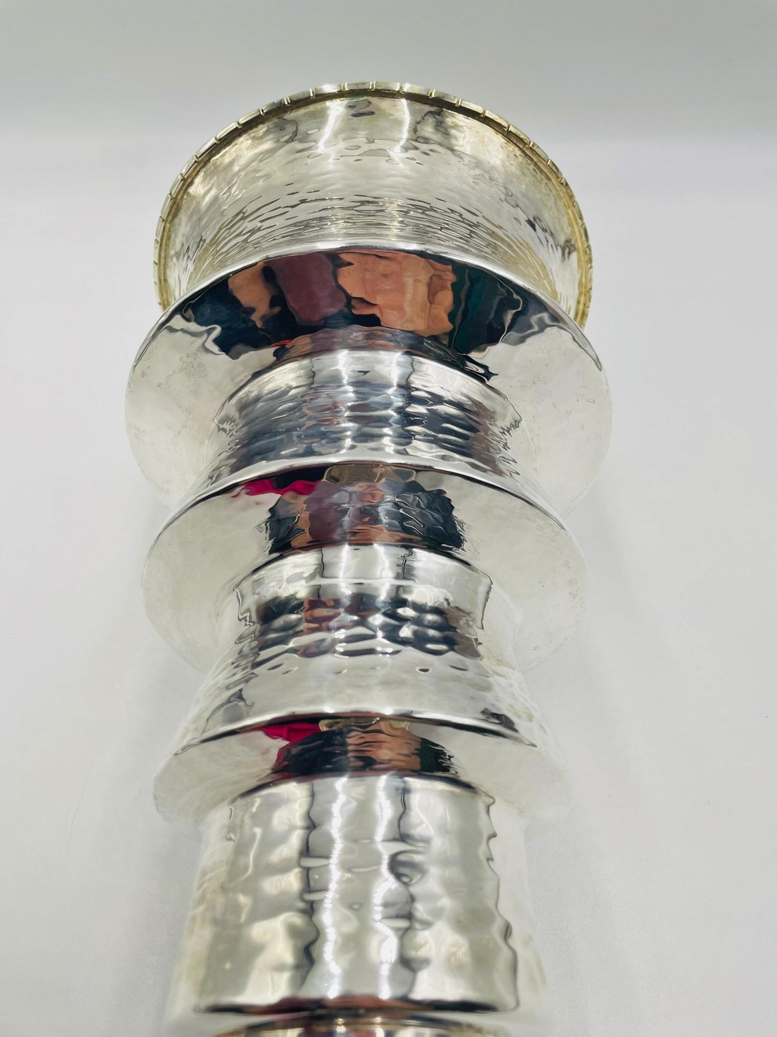 Raro vaso o portacandele scultoreo in argento di Emilia Castillo, messicano in vendita 3