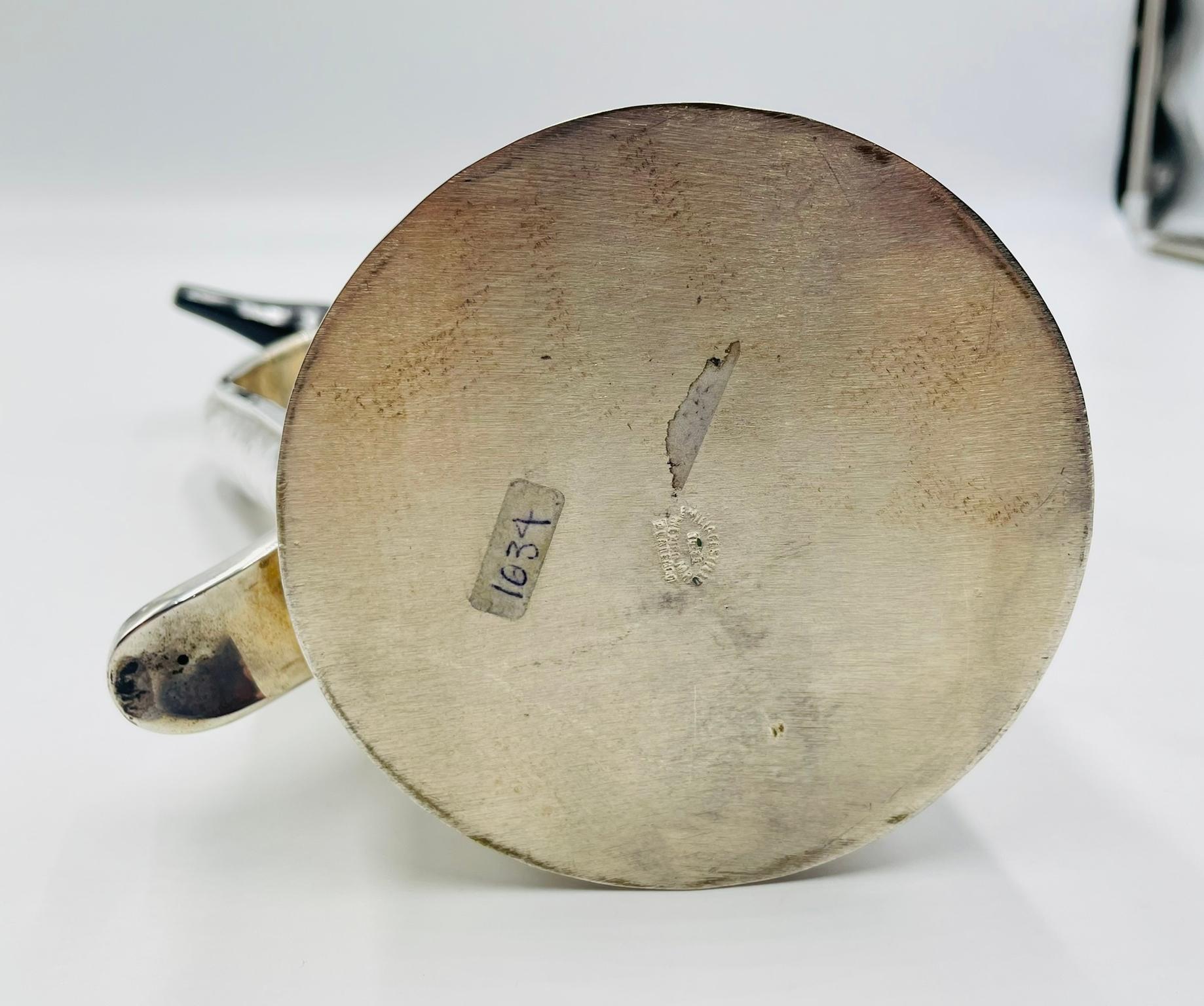 Rara brocca di Emilia Castillo placcata in argento con uccelli in onice e diaspro, Taxco Messico in vendita 10