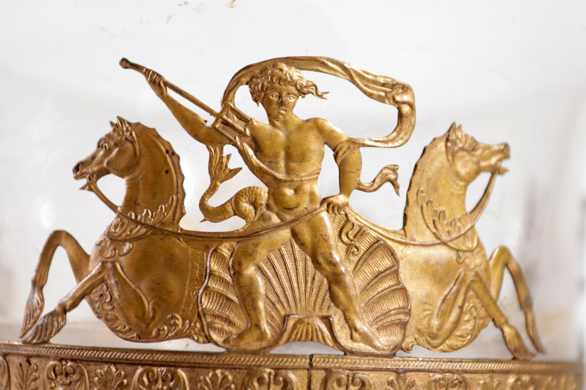 Raro Arpa de Caballos Guerreros Tazza de Fuego Dorado del Imperio Francés en venta 3