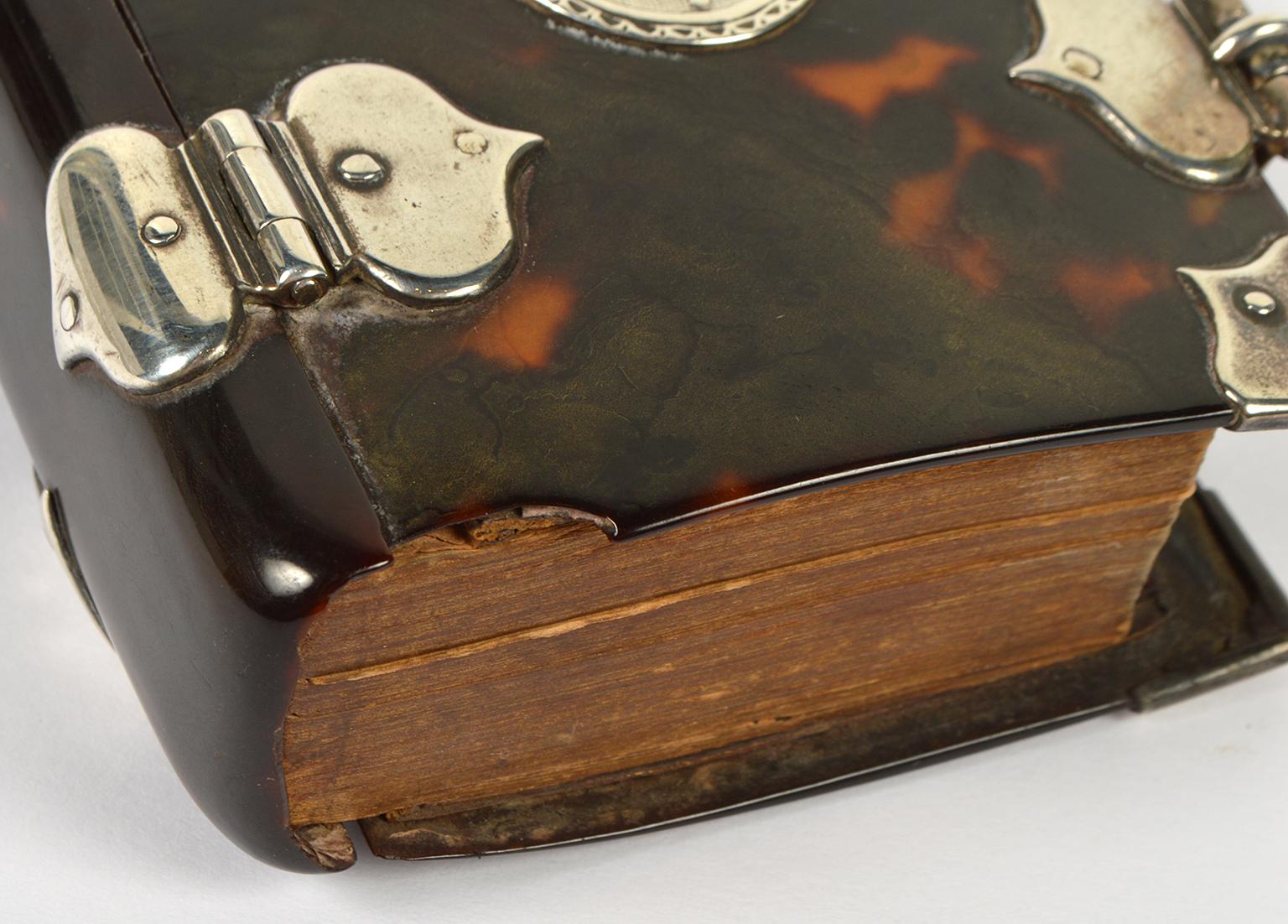 Rare English 18th Cent. Tortoise Shell and Silver Covered Book of Common Prayer In Good Condition In Ft. Lauderdale, FL