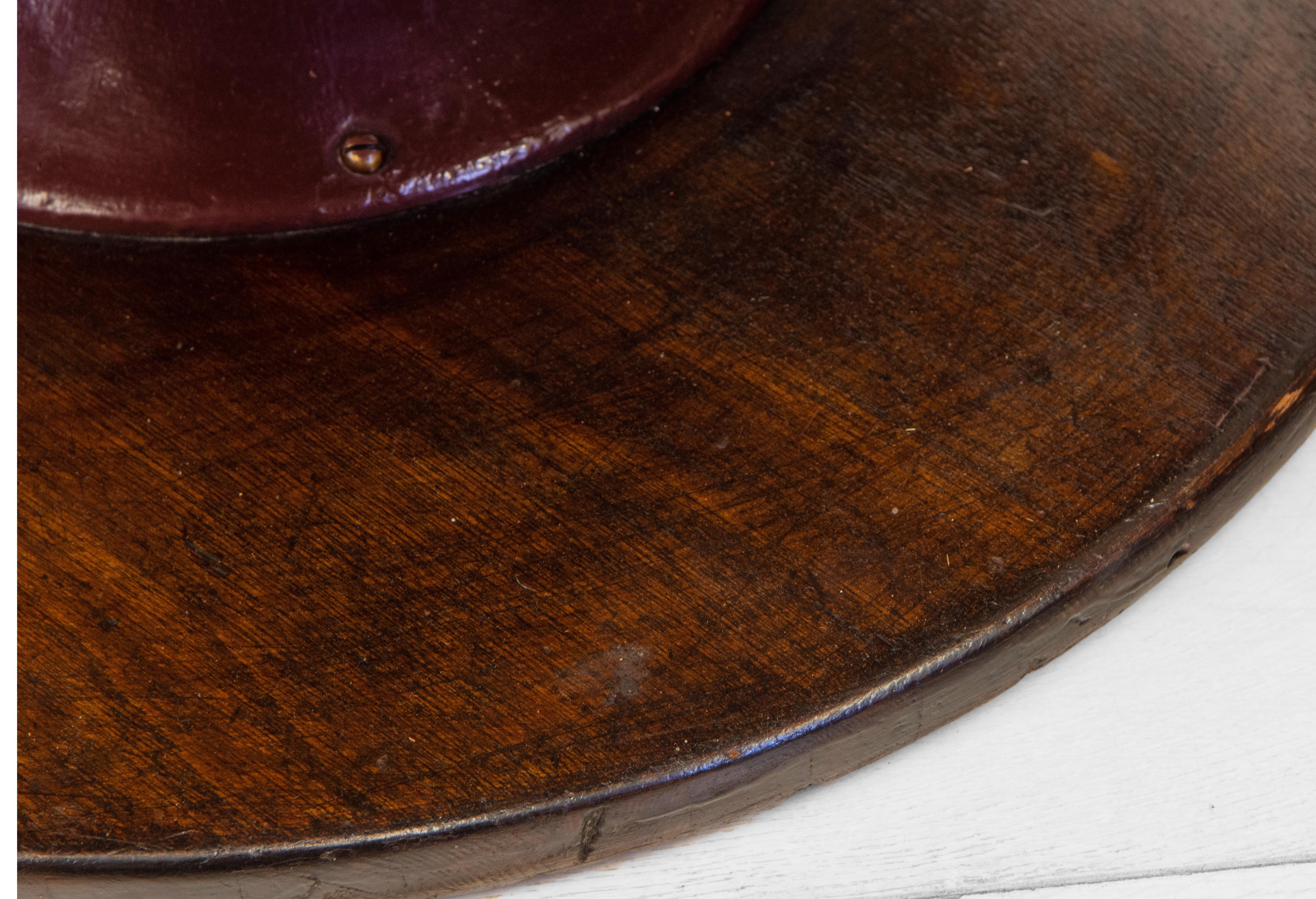 Rare English 19th Century Leather & Walnut Swivel Railway Pullman Club Chair 10