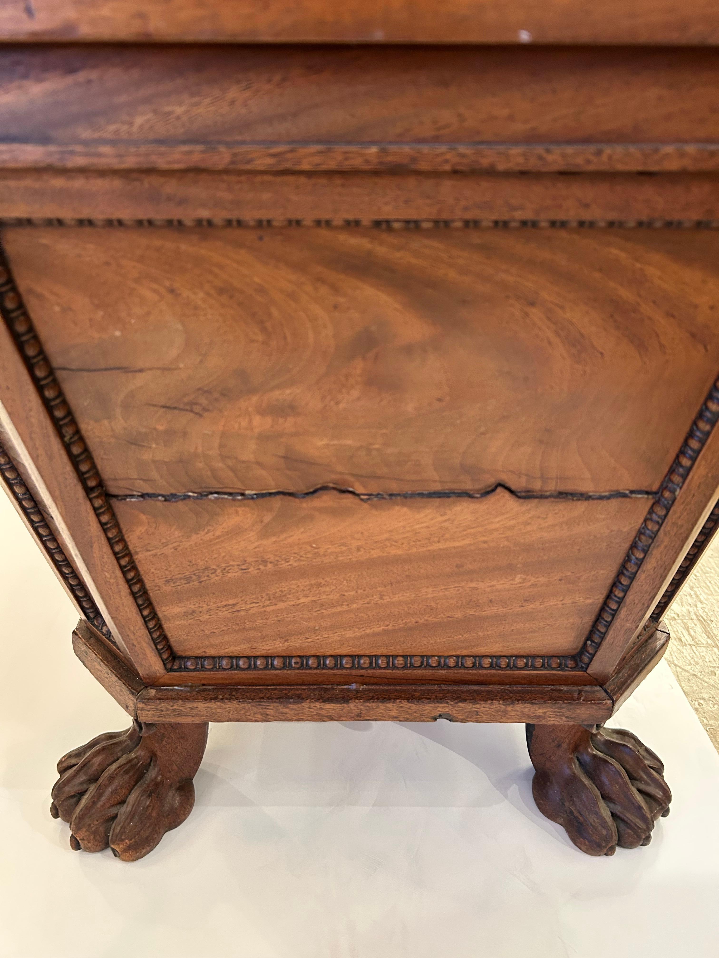 Rare English 19th Century Regency Cellarette Wine Cooler For Sale 15