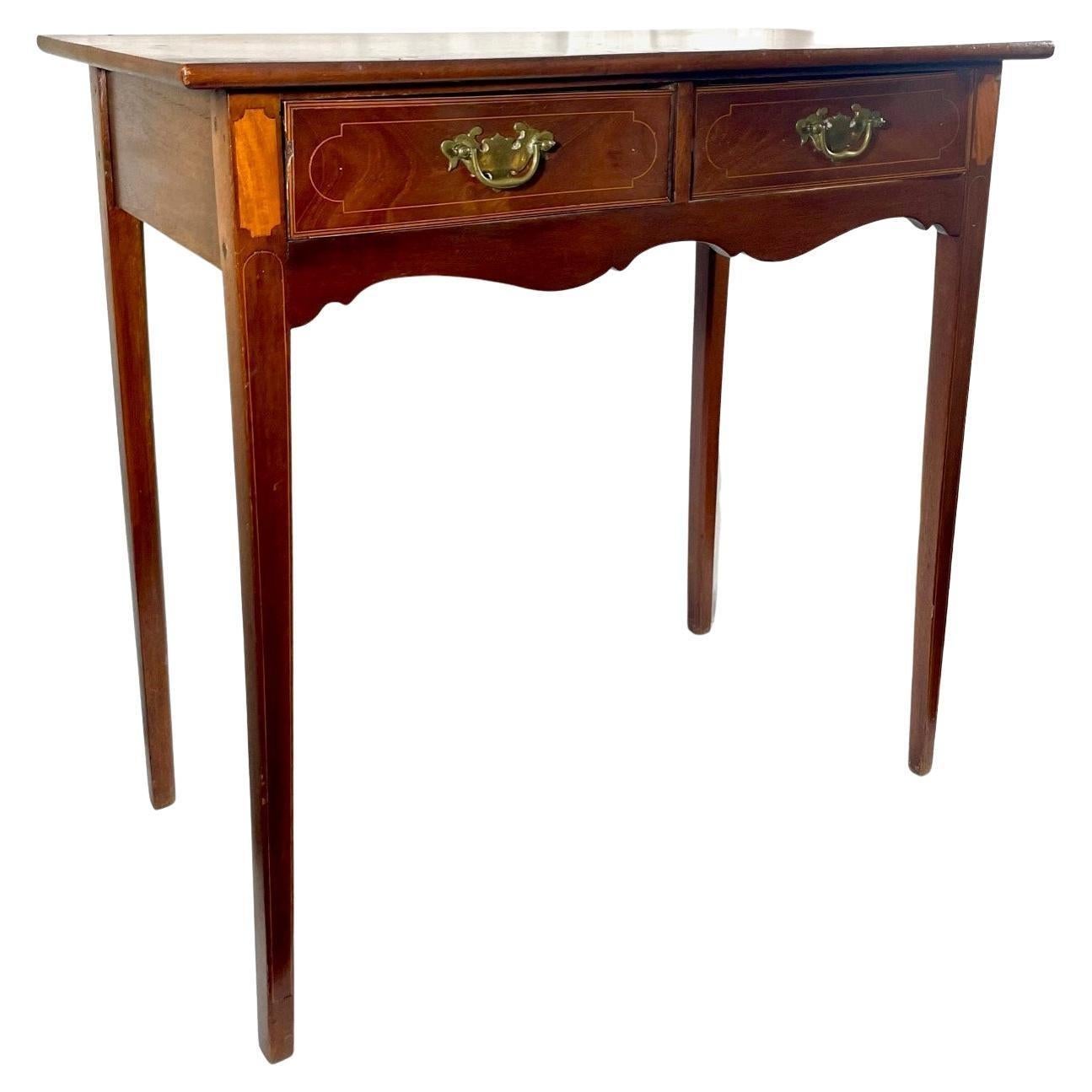 Rare English Georgian Side Table, circa 1760 In Good Condition For Sale In Vero Beach, FL