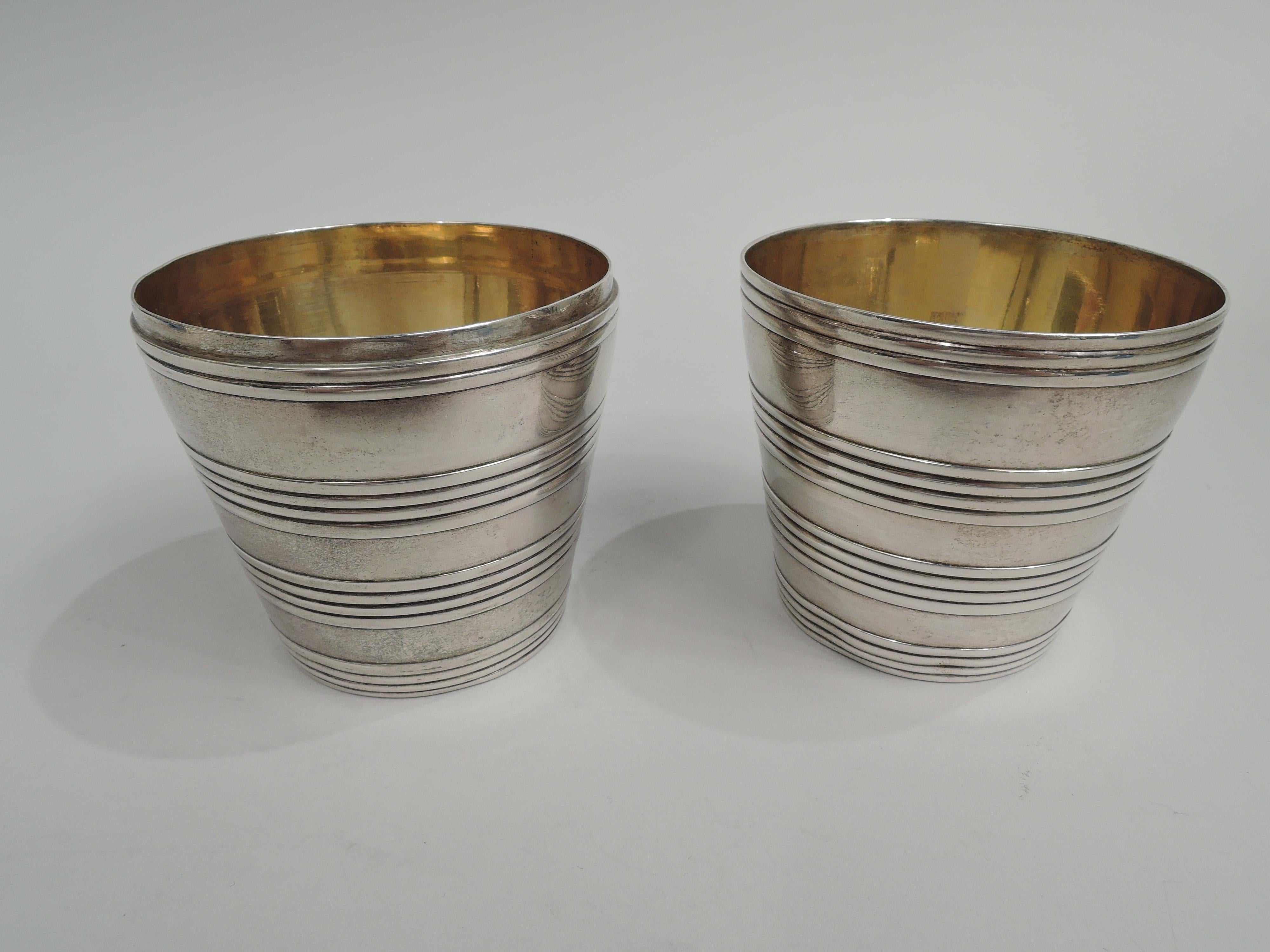 Rare English Georgian Sterling Silver Double Barrel Cup In Good Condition In New York, NY