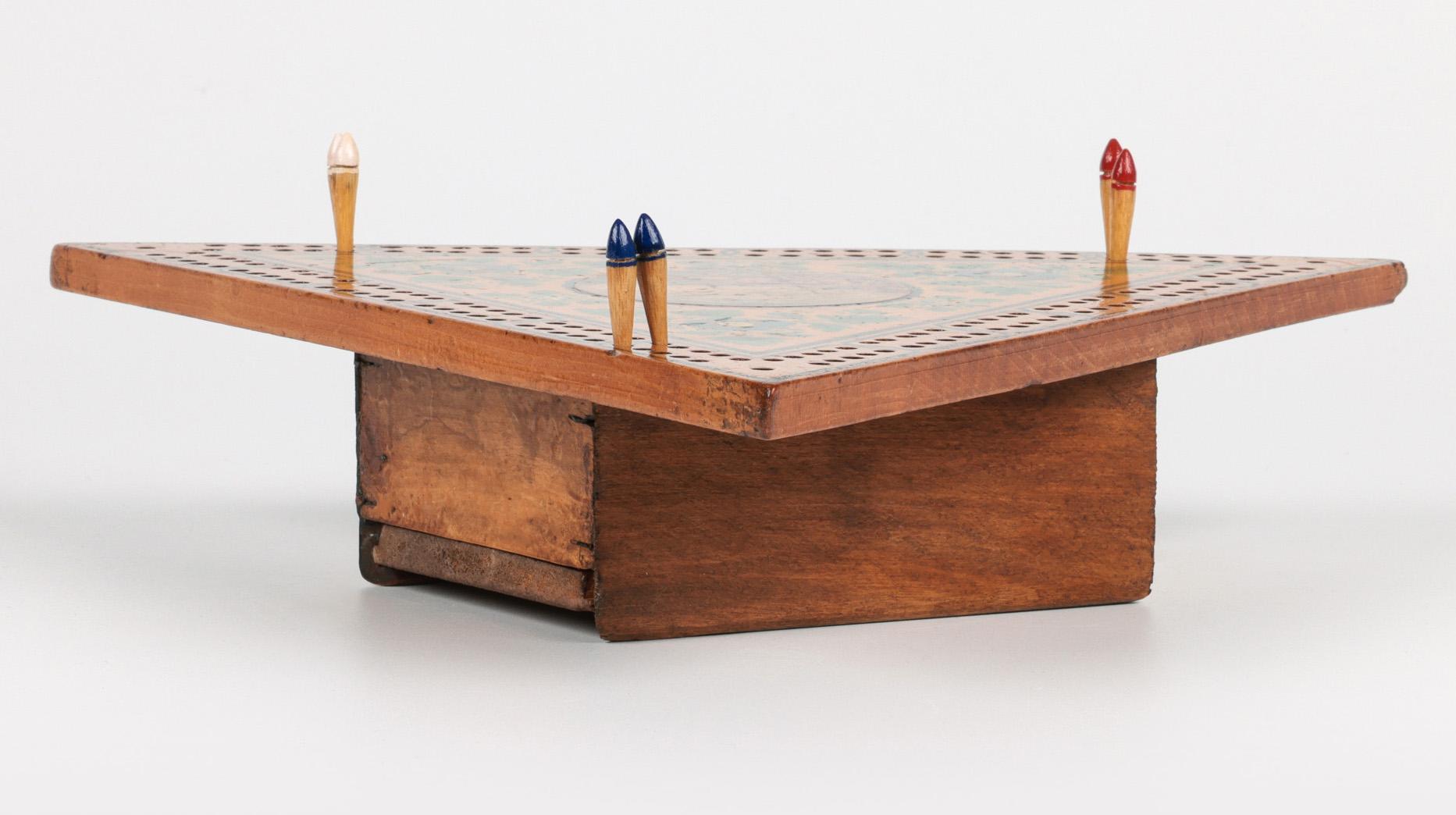 Raro tablero georgiano inglés de cribbage triangular de Bristol en venta 10