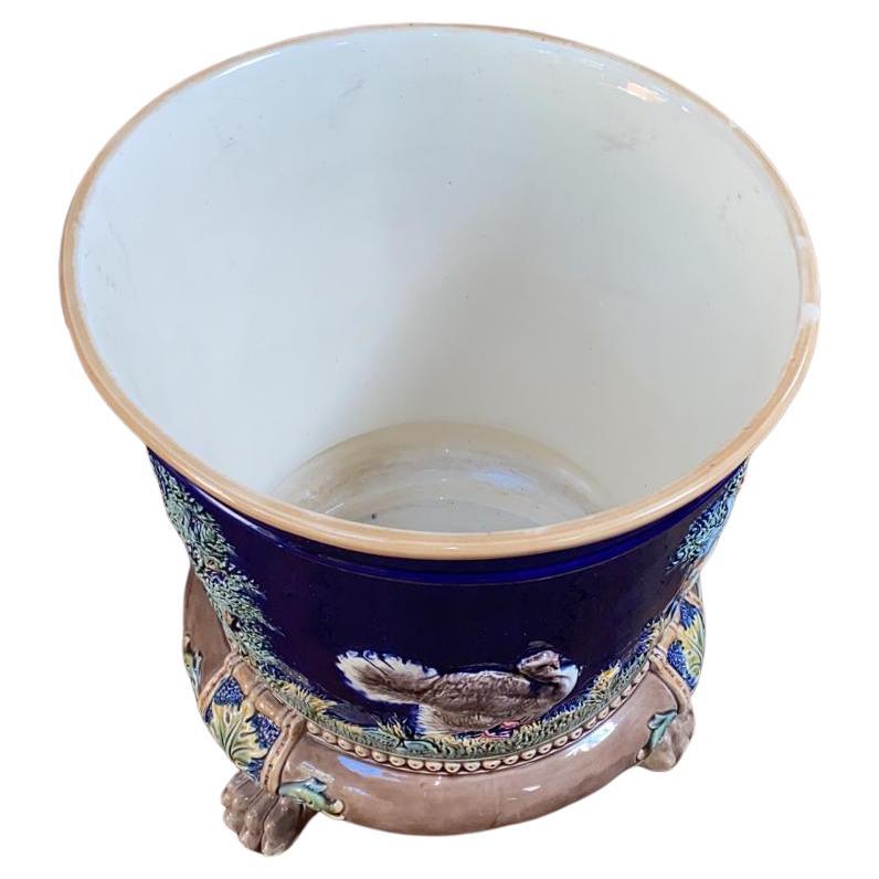 Rare English Majolica Turkey Jardiniere circa 1880 For Sale 1