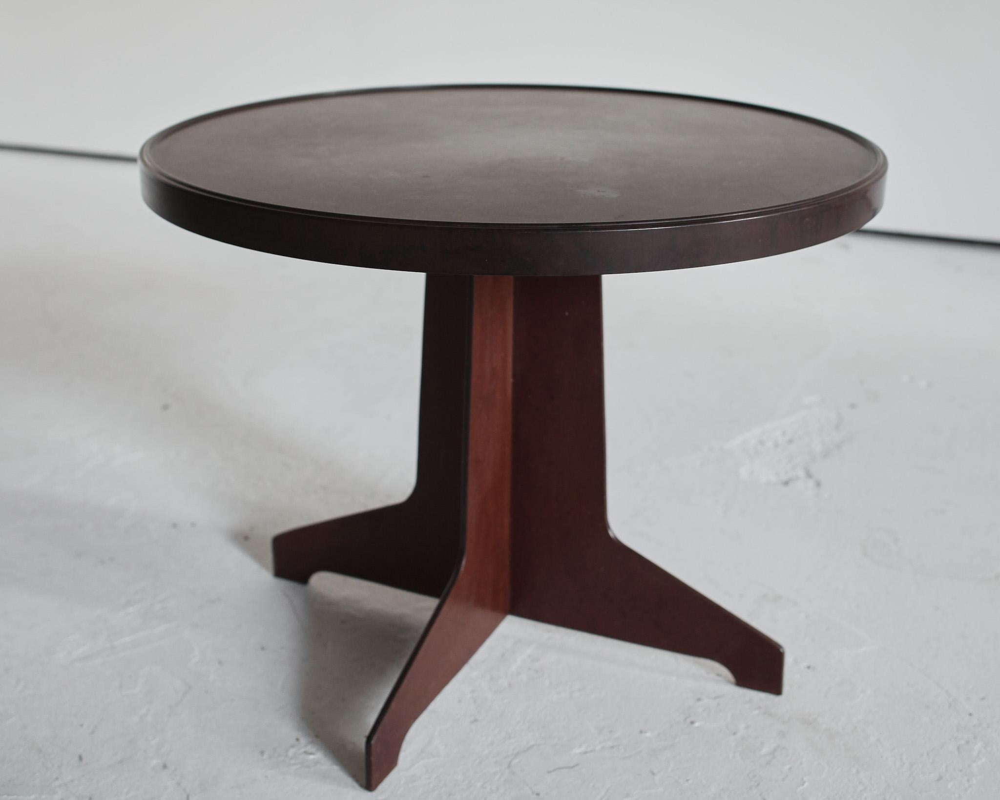 Rare English Modernist Side Table in Bakelite, circa 1930s 1