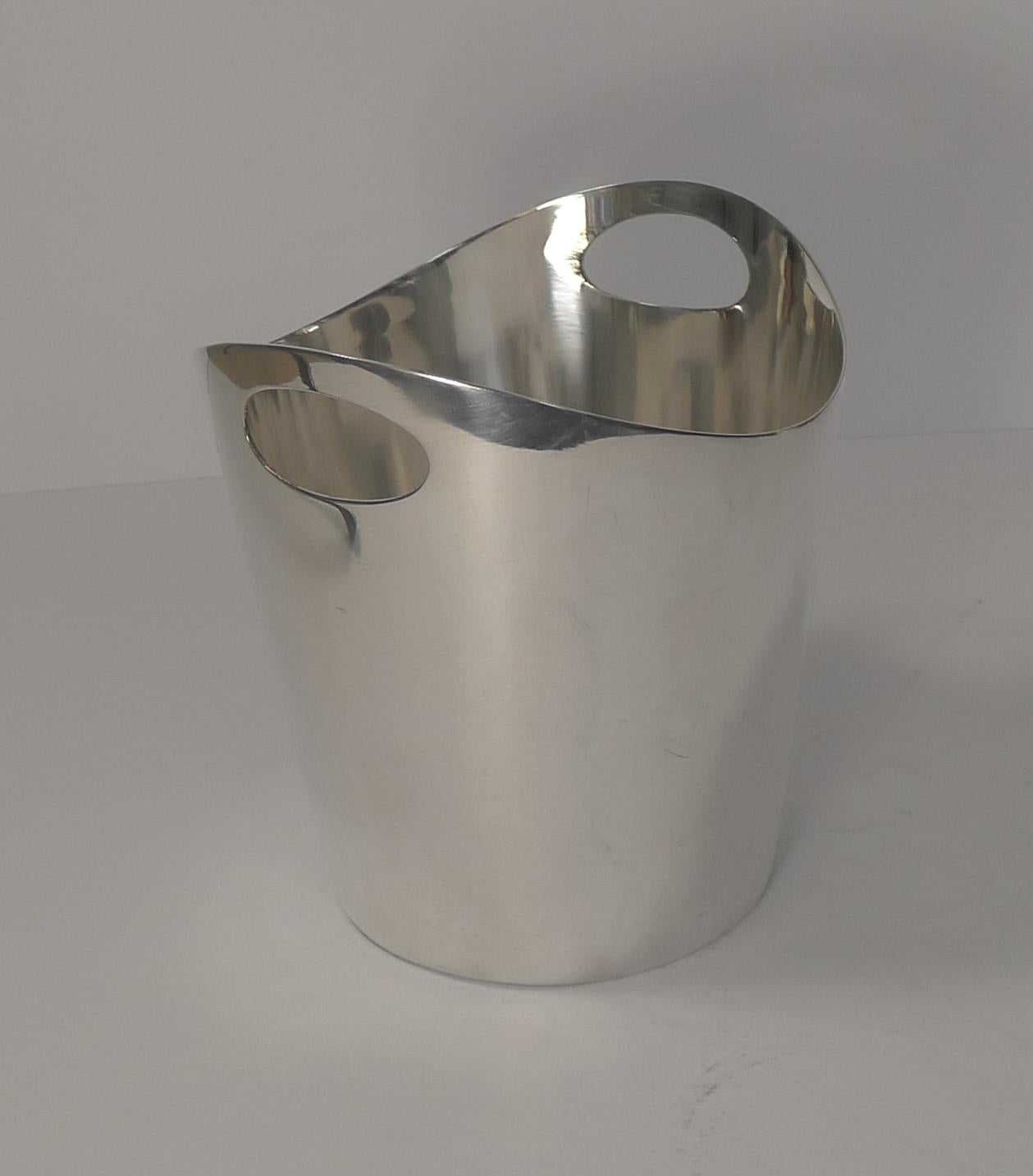Mid-Century Modern Rare English Modernist Silver Plated Ice Bucket by Walker & Hall, 1958 For Sale