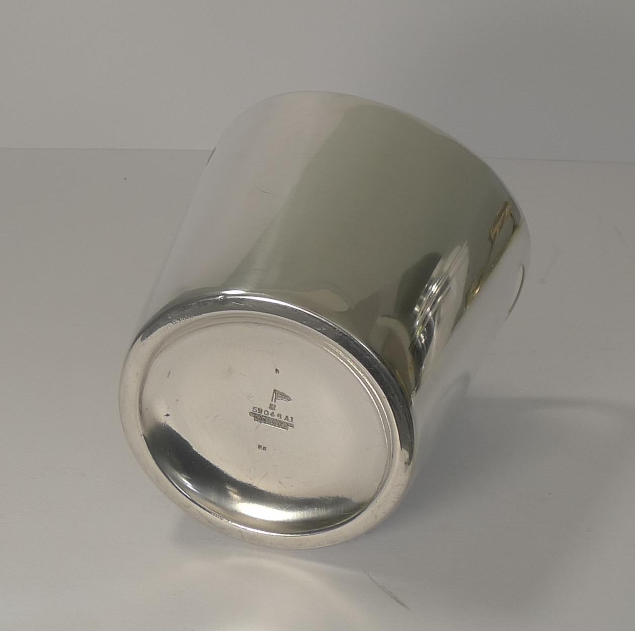 Mid-20th Century Rare English Modernist Silver Plated Ice Bucket by Walker & Hall, 1958 For Sale