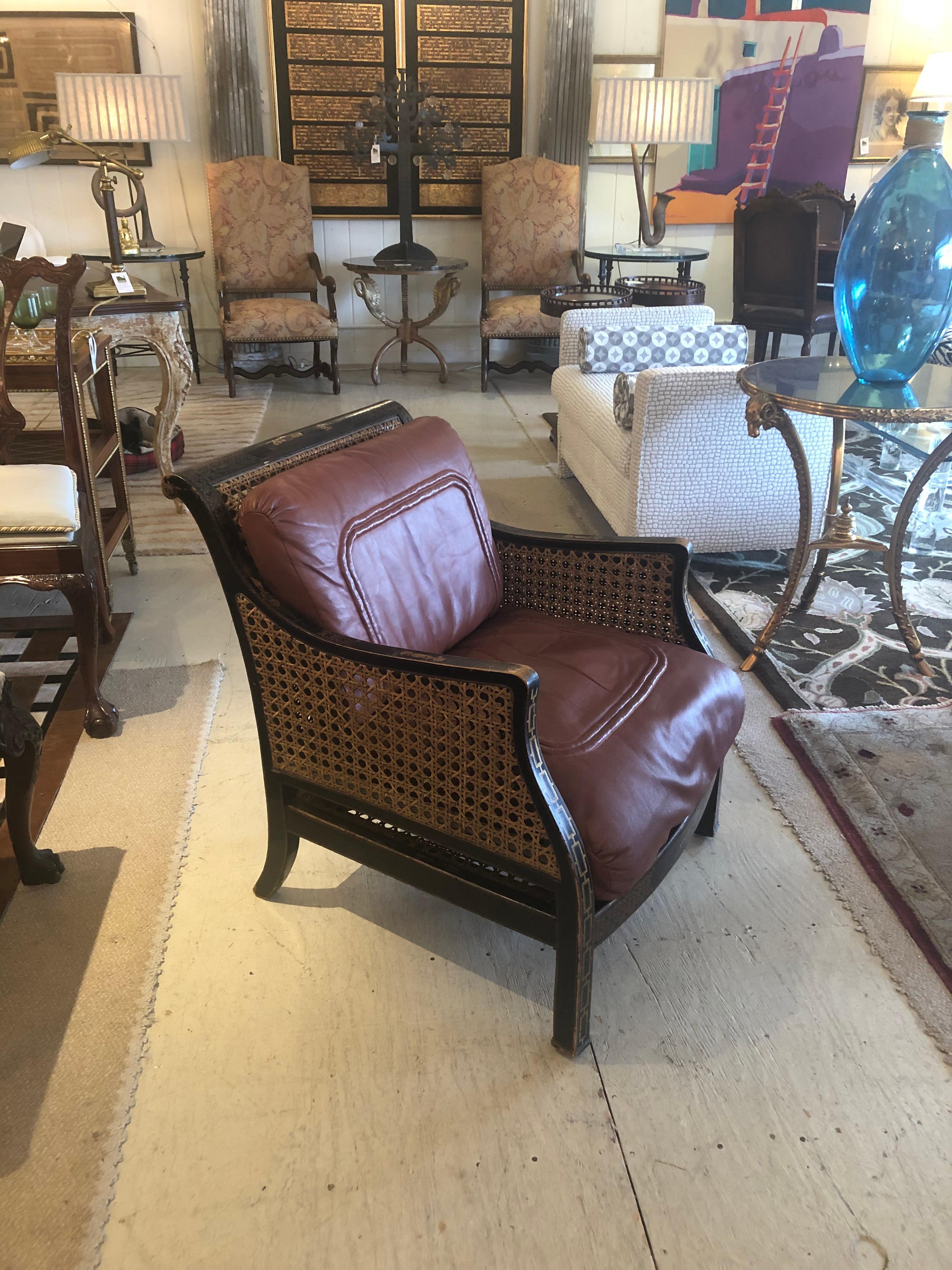 Rare fauteuil Chinoiserie anglaise Regency à double cannage avec coussins en cuir en vente 11