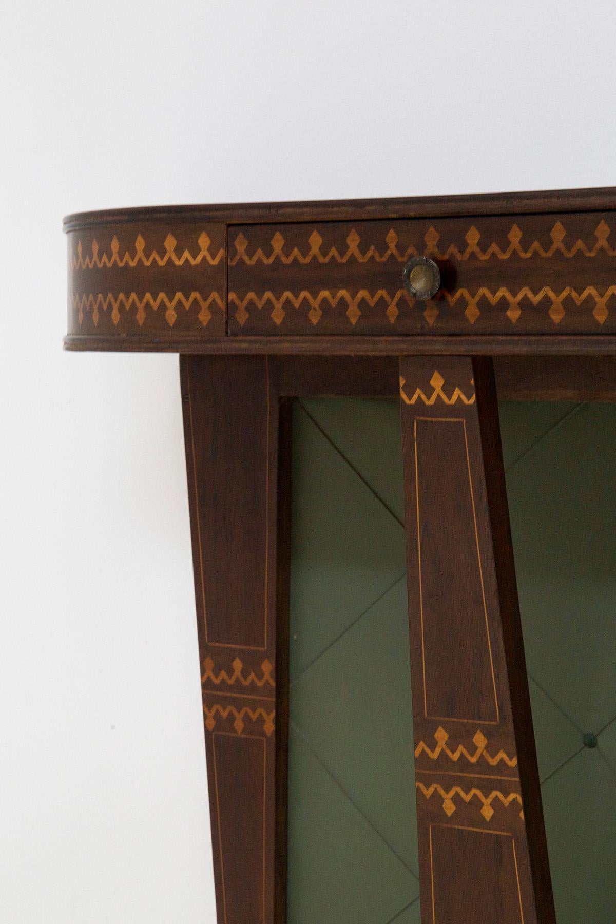 Mid-20th Century Rare Entrance Console by Paolo Buffa with Inlays and Brass
