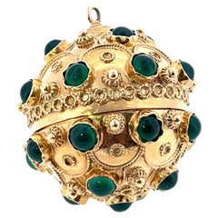 Rare Etruscan 18ct Yellow Gold & Emerald Large Charm /Pendant Secret Compartment