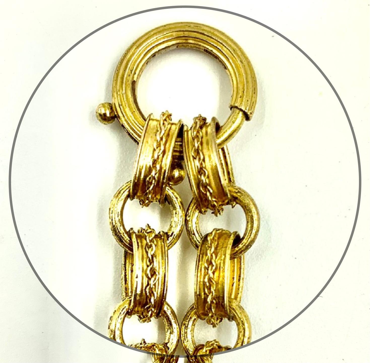 Seltene etruskische Revival 18K Gold Medaillon Halskette attr. Eugene Fontenay, Paris 1870 im Angebot 4