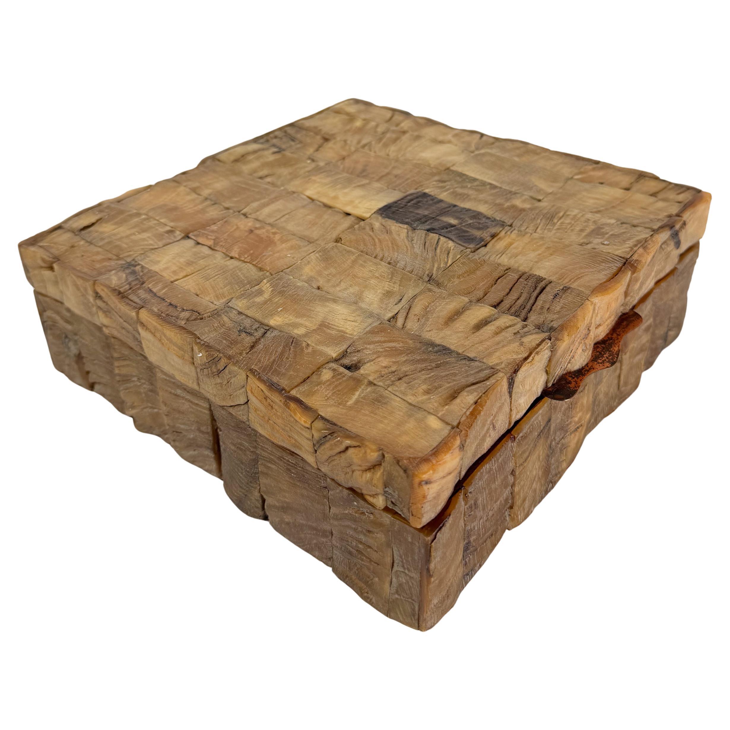 Rara scatola di mosaico in bachelite Art Deco europea, effetto Horn, anni 
30 in vendita