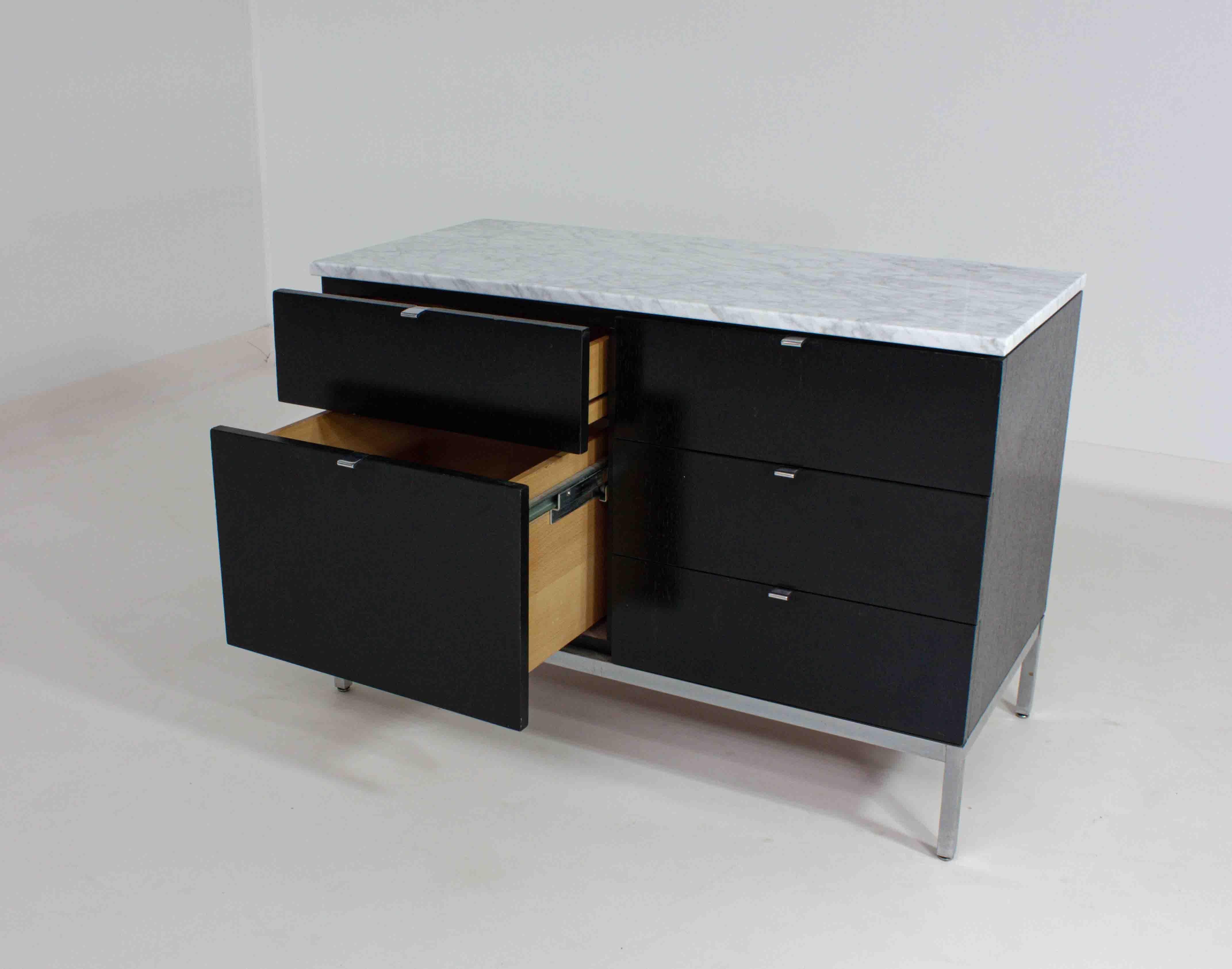 Rare executive cabinet by Florence Knoll for Knoll International, 1960s For Sale 6