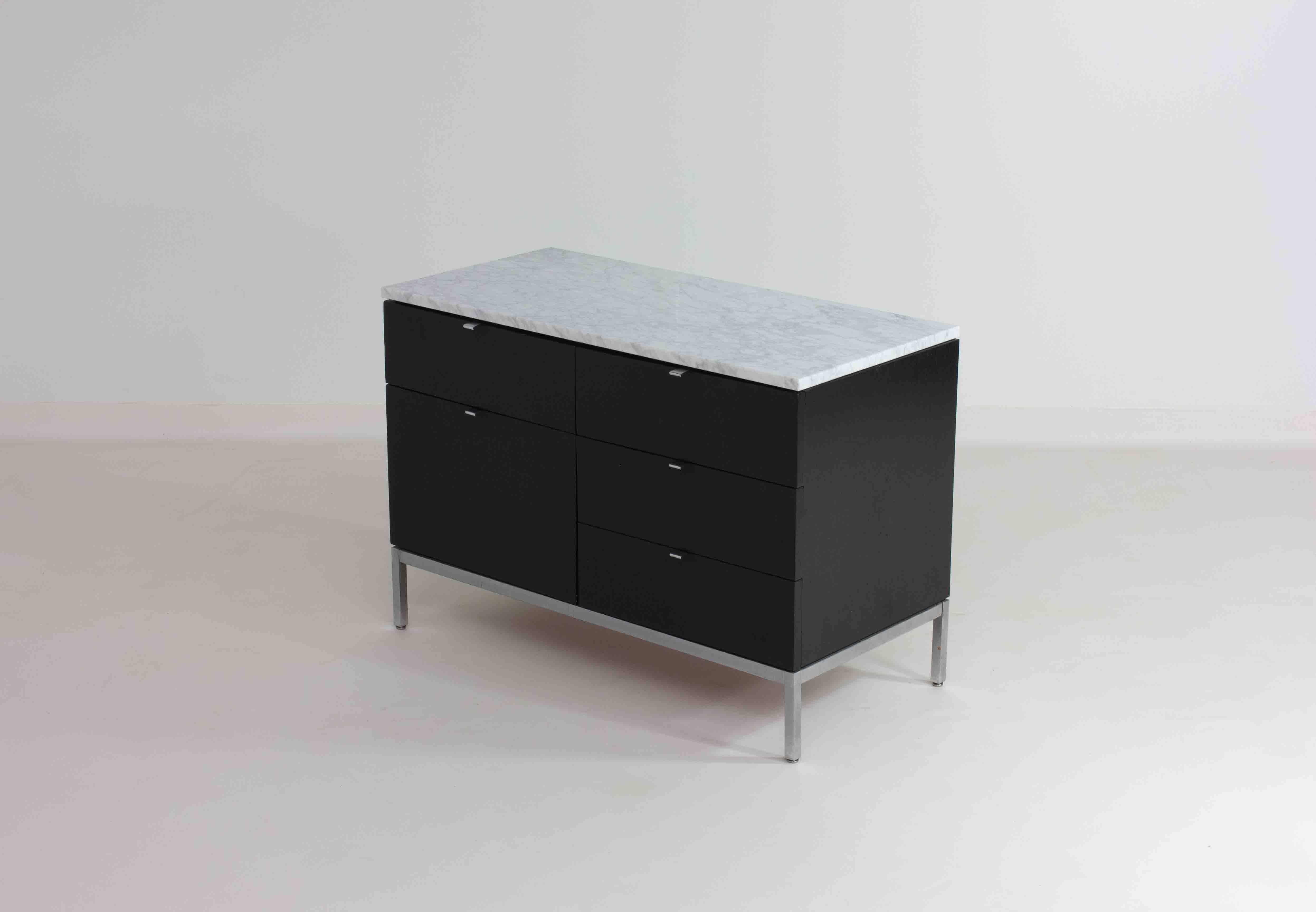 Rare executive cabinet by Florence Knoll for Knoll International, 1960s For Sale 9