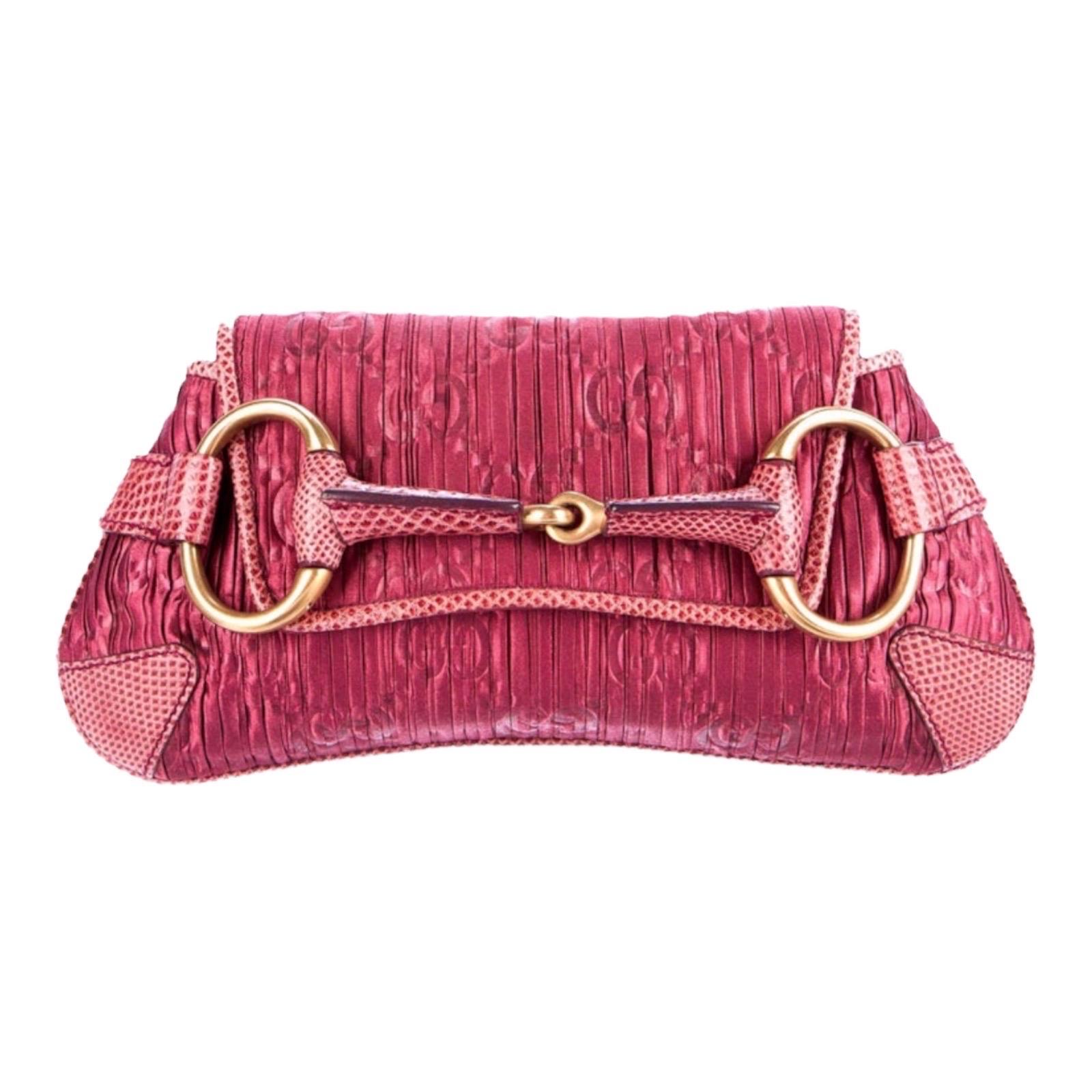 Exotic GUCCI GG Monogram Logo Satin Pink Barbiecore Trimming Horsebit Clutch Bag For Sale 1