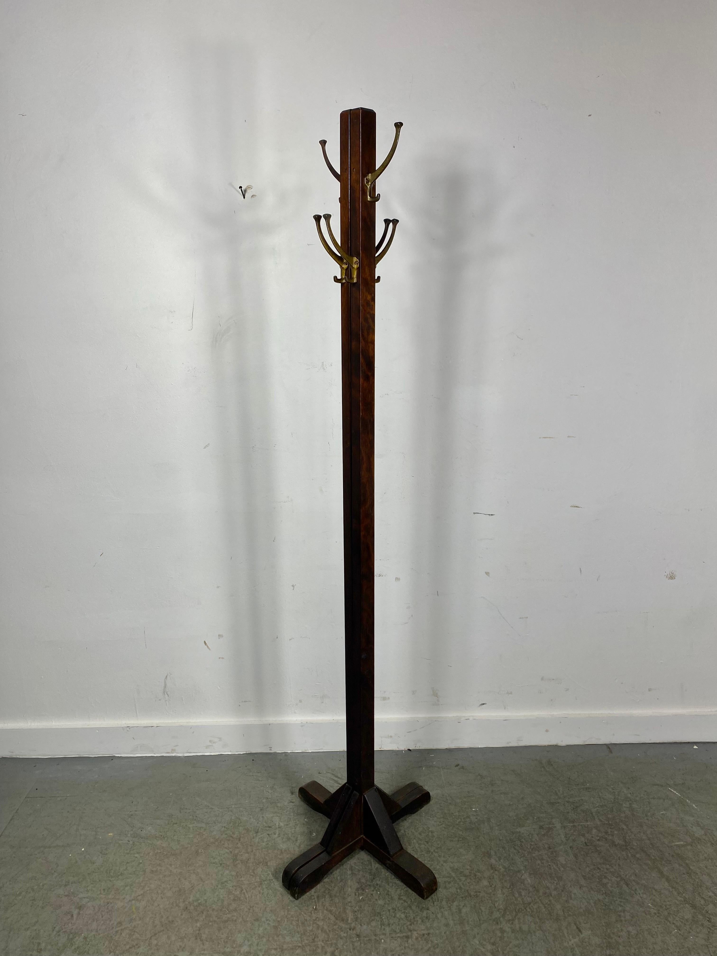 American Rare Expanding Arts & Crafts Free Standing Coat Tree or Stand For Sale