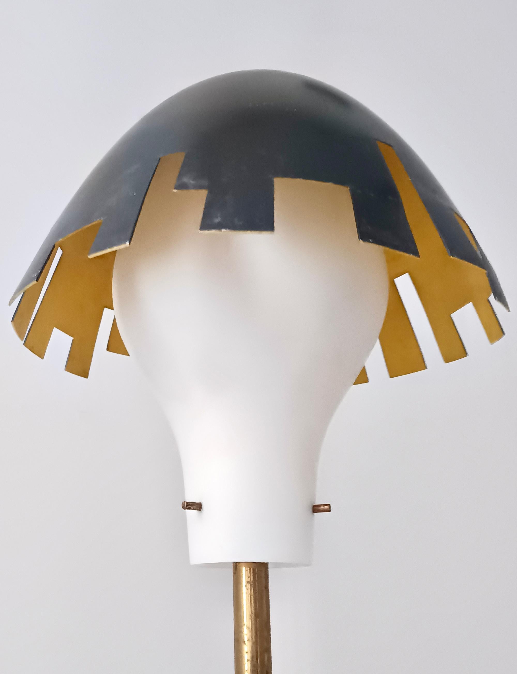 Rare Experimental Brass, Aluminum, and Glass Floor Lamp by Arredoluce, Italy For Sale 1